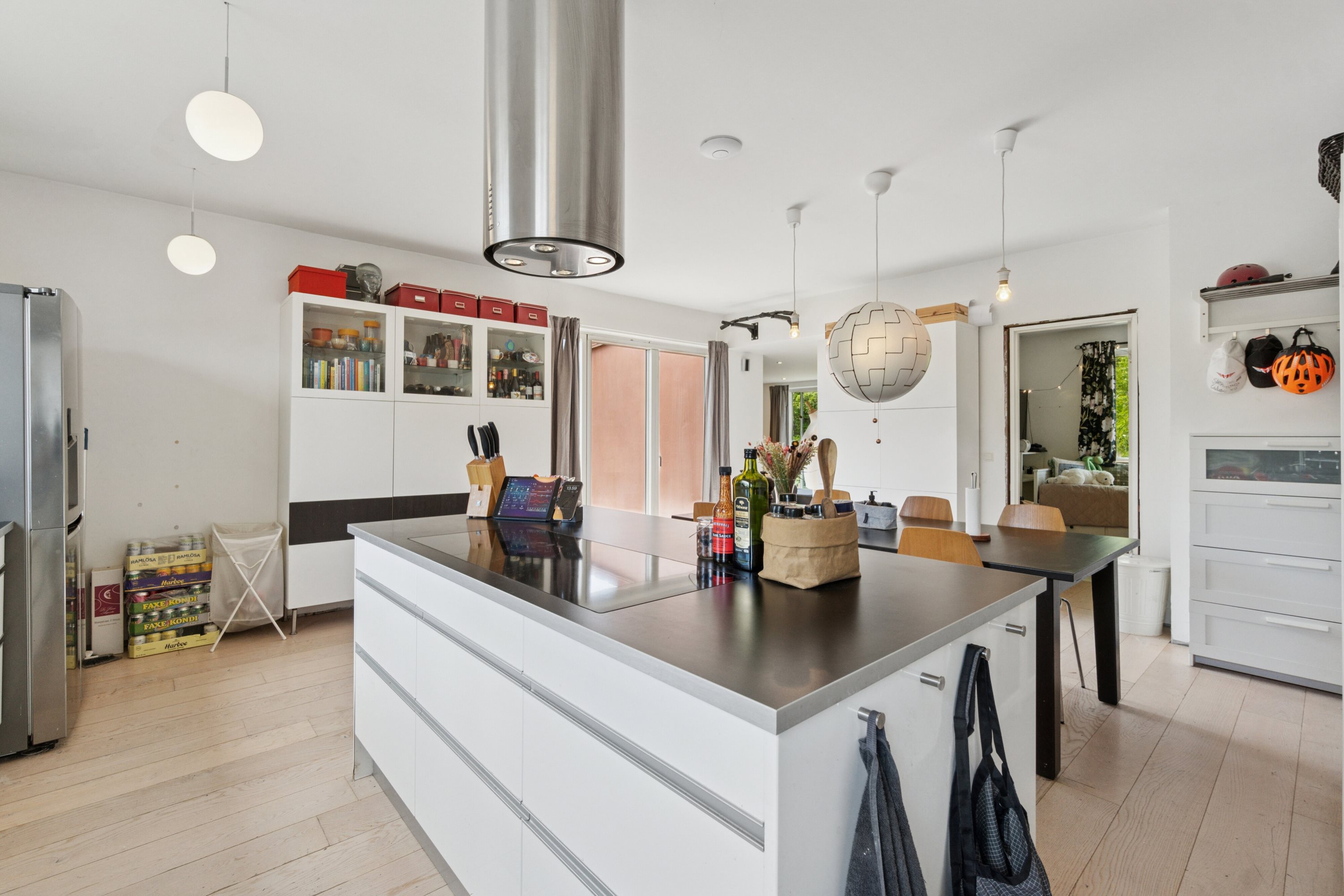 Fremhævet køkken billede i fuldskærmstilstand. Billede af Rødovrevej 379, 2610 Rødovre