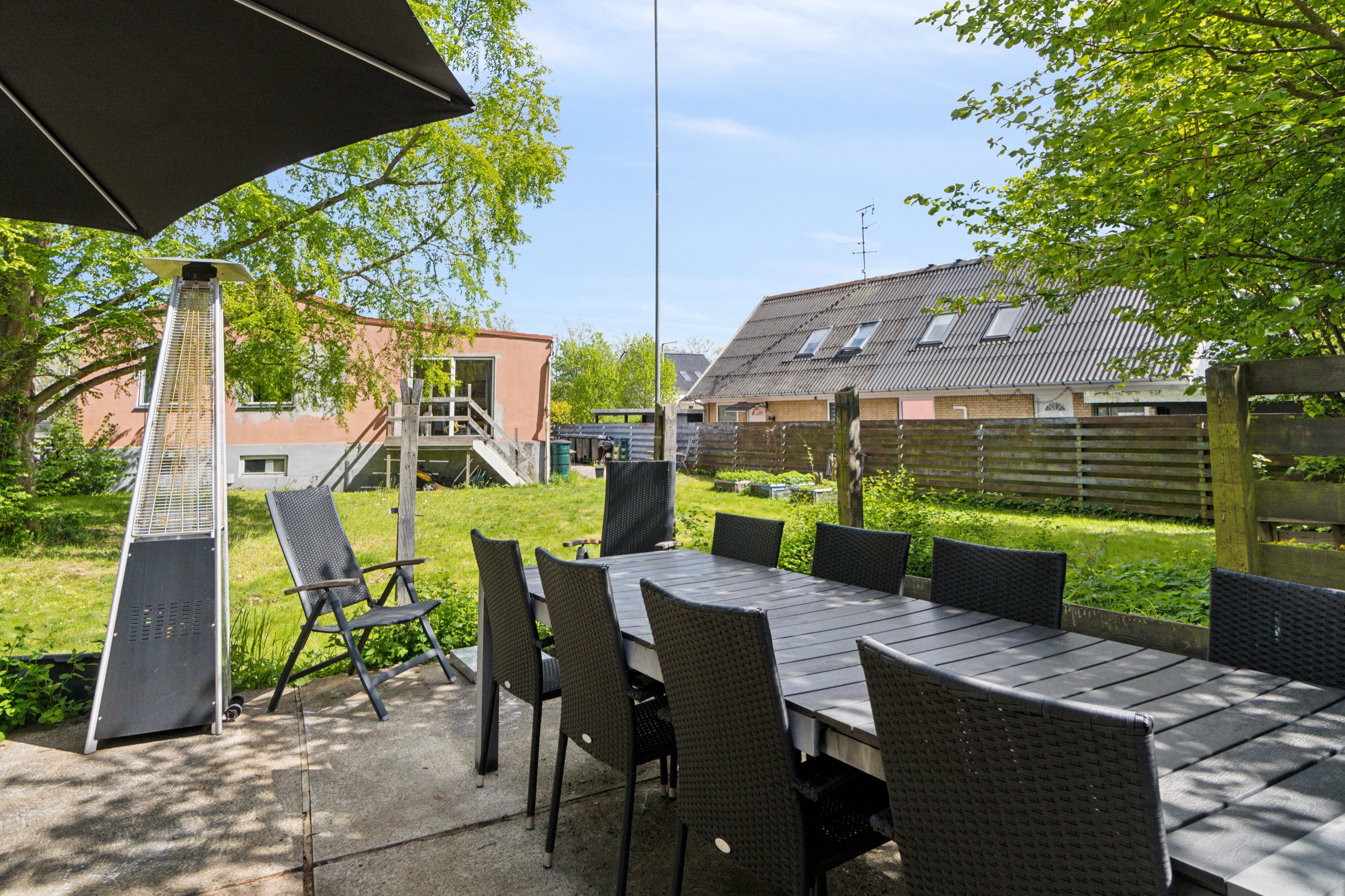 Fremhævet overdækket terrasse billede i fuldskærmstilstand. Billede af Rødovrevej 379, 2610 Rødovre