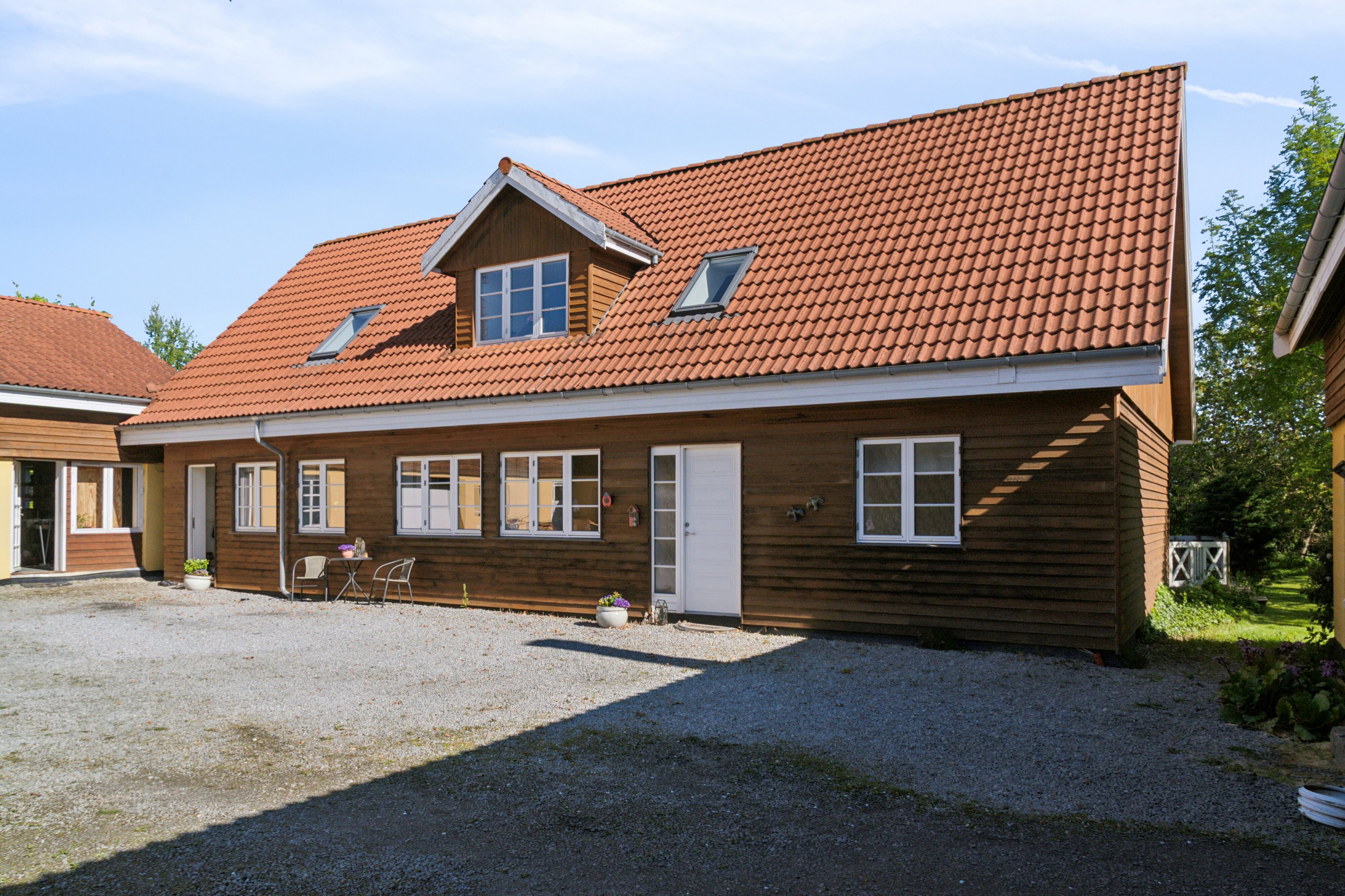 Fremhævet set fra vejen billede i fuldskærmstilstand. Billede af Ny Hagestedvej 61, Ny Hagested, 4532 Gislinge