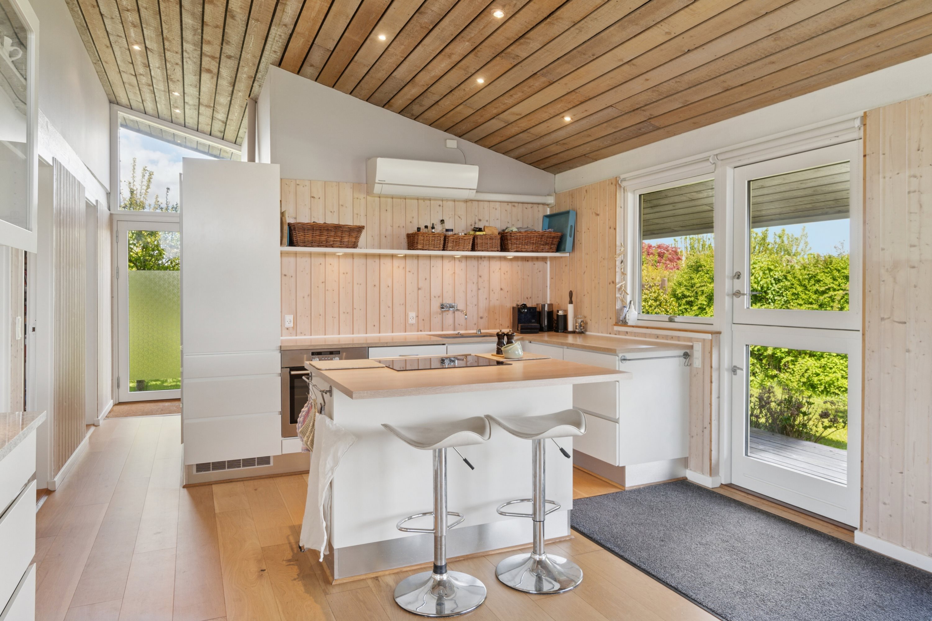 Fremhævet køkken billede i fuldskærmstilstand. Billede af Strandagervej 12, Enø, 4736 Karrebæksminde