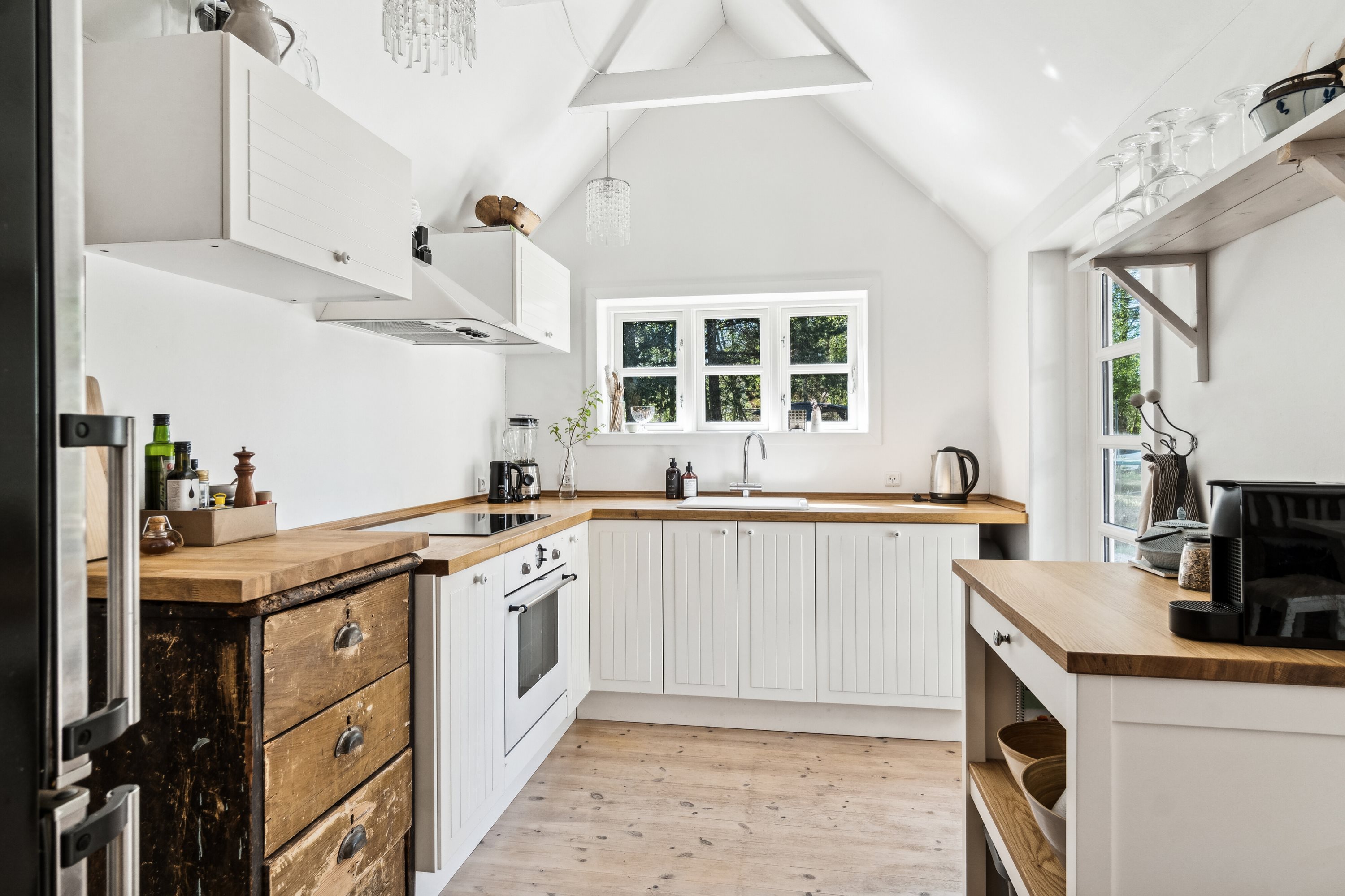 Fremhævet køkken billede i fuldskærmstilstand. Billede af Tengslemark Strandvej 18B, Tengslemark Lyng, 4573 Højby