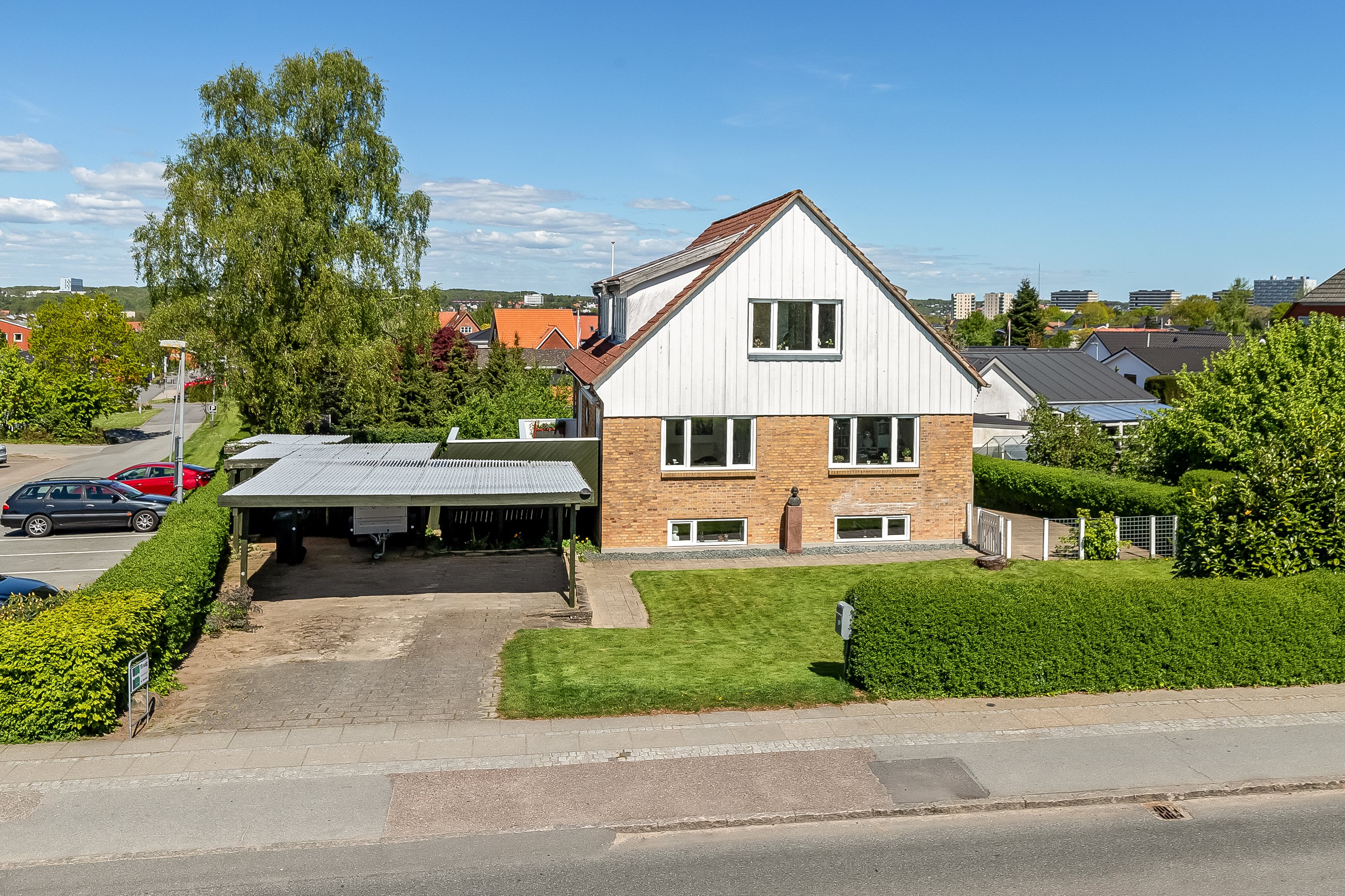 Fremhævet mastefoto billede i fuldskærmstilstand. Billede af Agtrupvej 159, 6000 Kolding