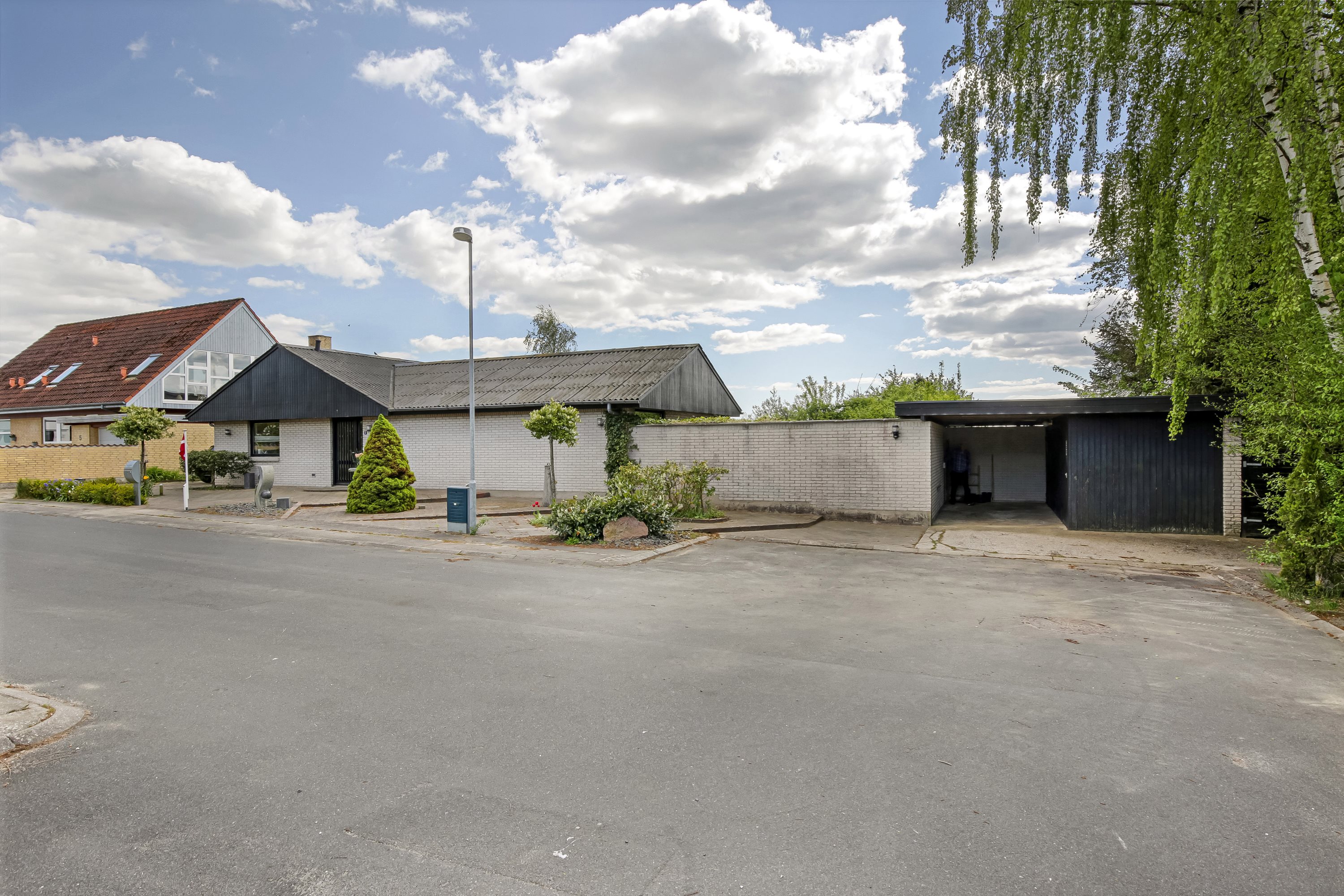 Fremhævet ejendommen billede i fuldskærmstilstand. Billede af Ahornvej 7, 8550 Ryomgård