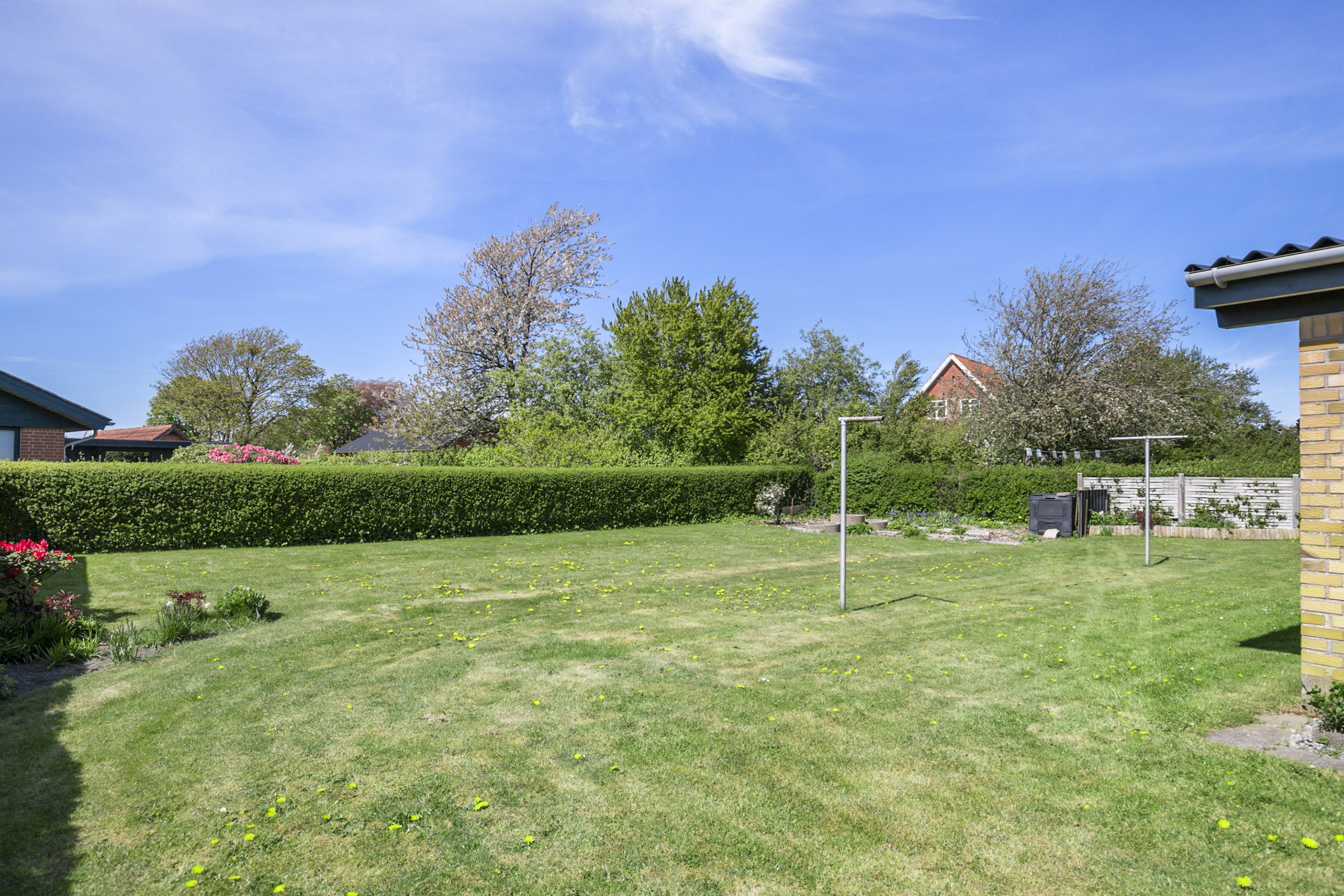 Fremhævet have billede i fuldskærmstilstand. Billede af Holbergsvej 5, 9760 Vrå