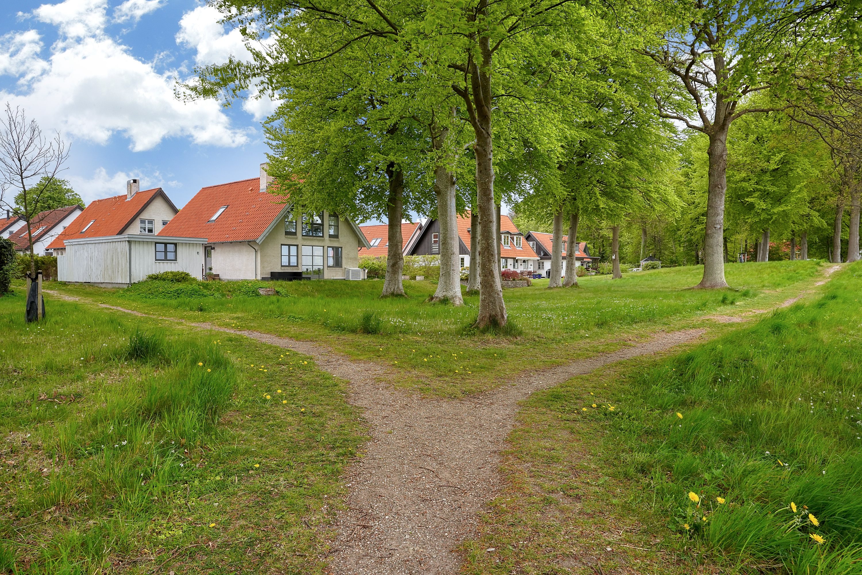 Fremhævet ejendommen billede i fuldskærmstilstand. Billede af Munkerup Have 10, 3120 Dronningmølle