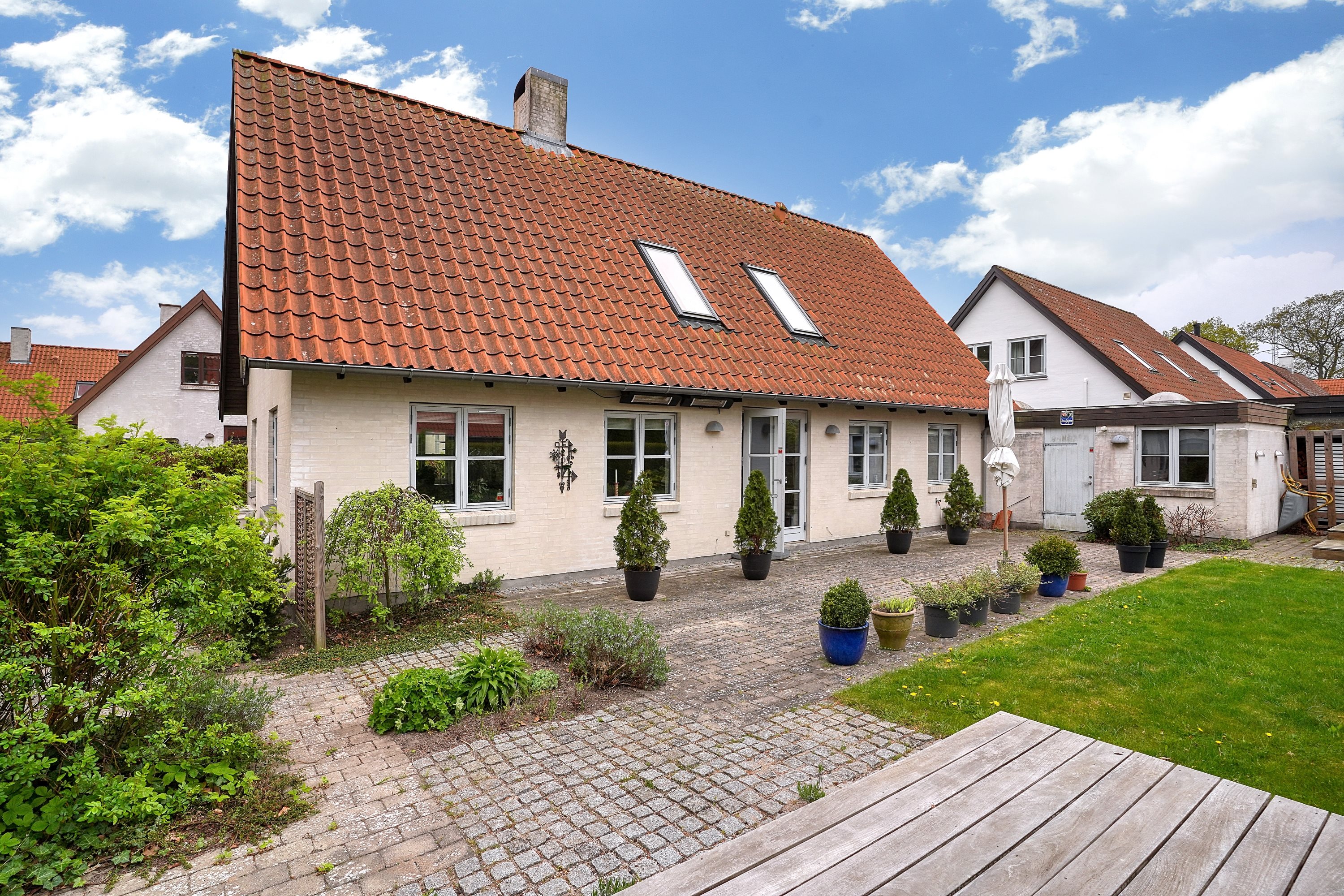 Miniaturebillede 1: ejendommen. Billede af Munkerup Have 10, 3120 Dronningmølle