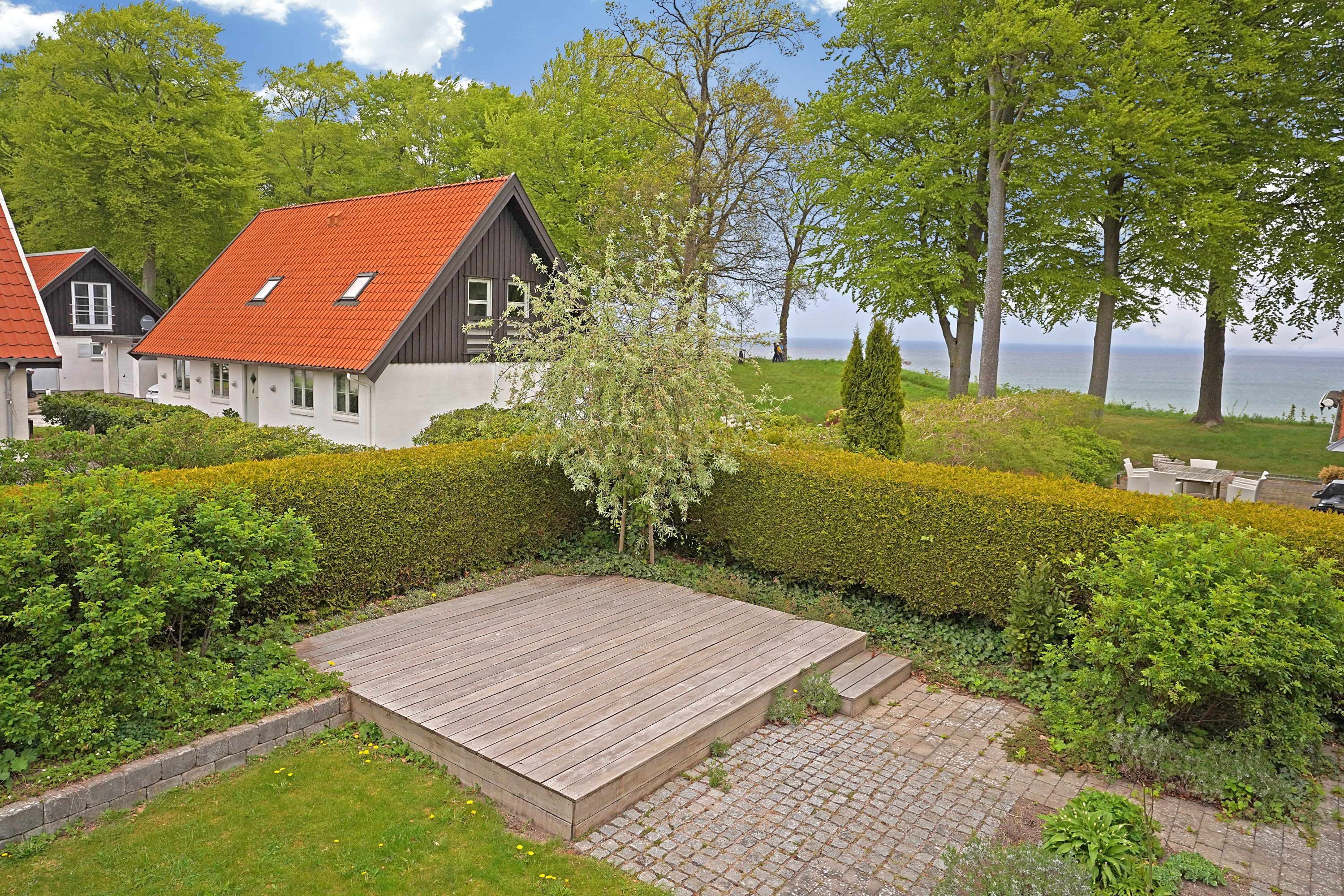 Miniaturebillede 2: have. Billede af Munkerup Have 10, 3120 Dronningmølle