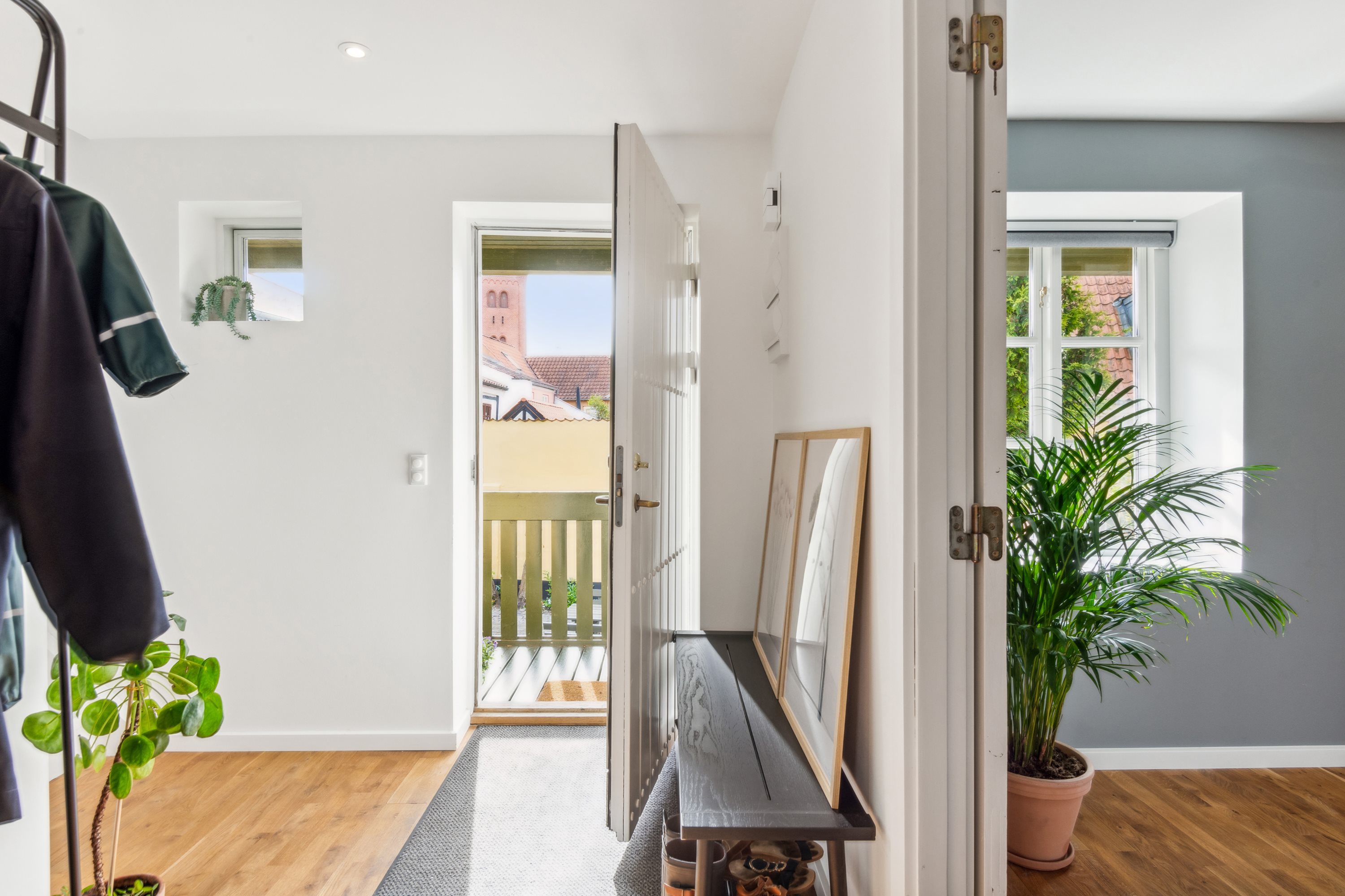 Fremhævet entré billede i fuldskærmstilstand. Billede af Hjelmerstald 37, 1., 9000 Aalborg