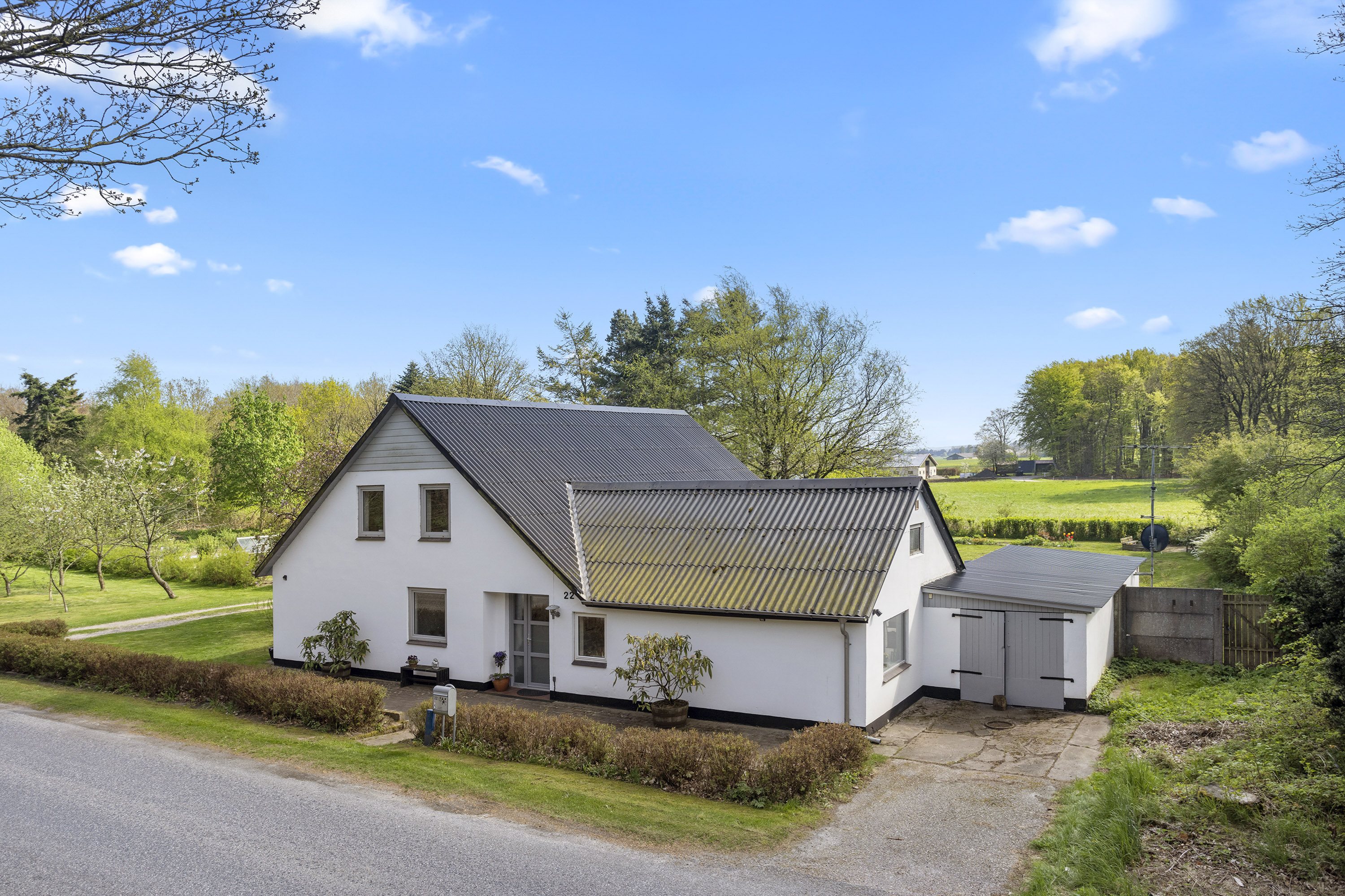 Fremhævet ejendommen billede i fuldskærmstilstand. Billede af Volstruphedevej 22, 9300 Sæby