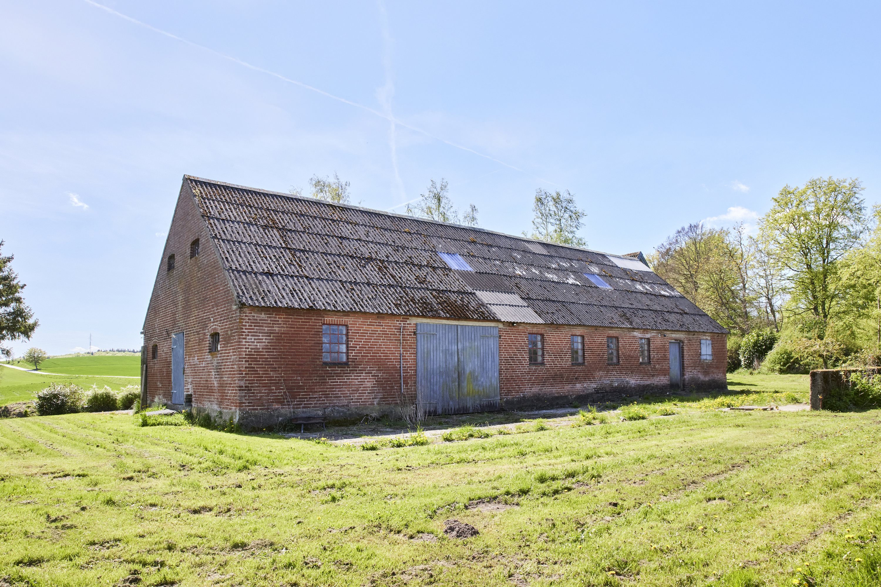 Fremhævet lade billede i fuldskærmstilstand. Billede af Tåningvej 25, 8660 Skanderborg