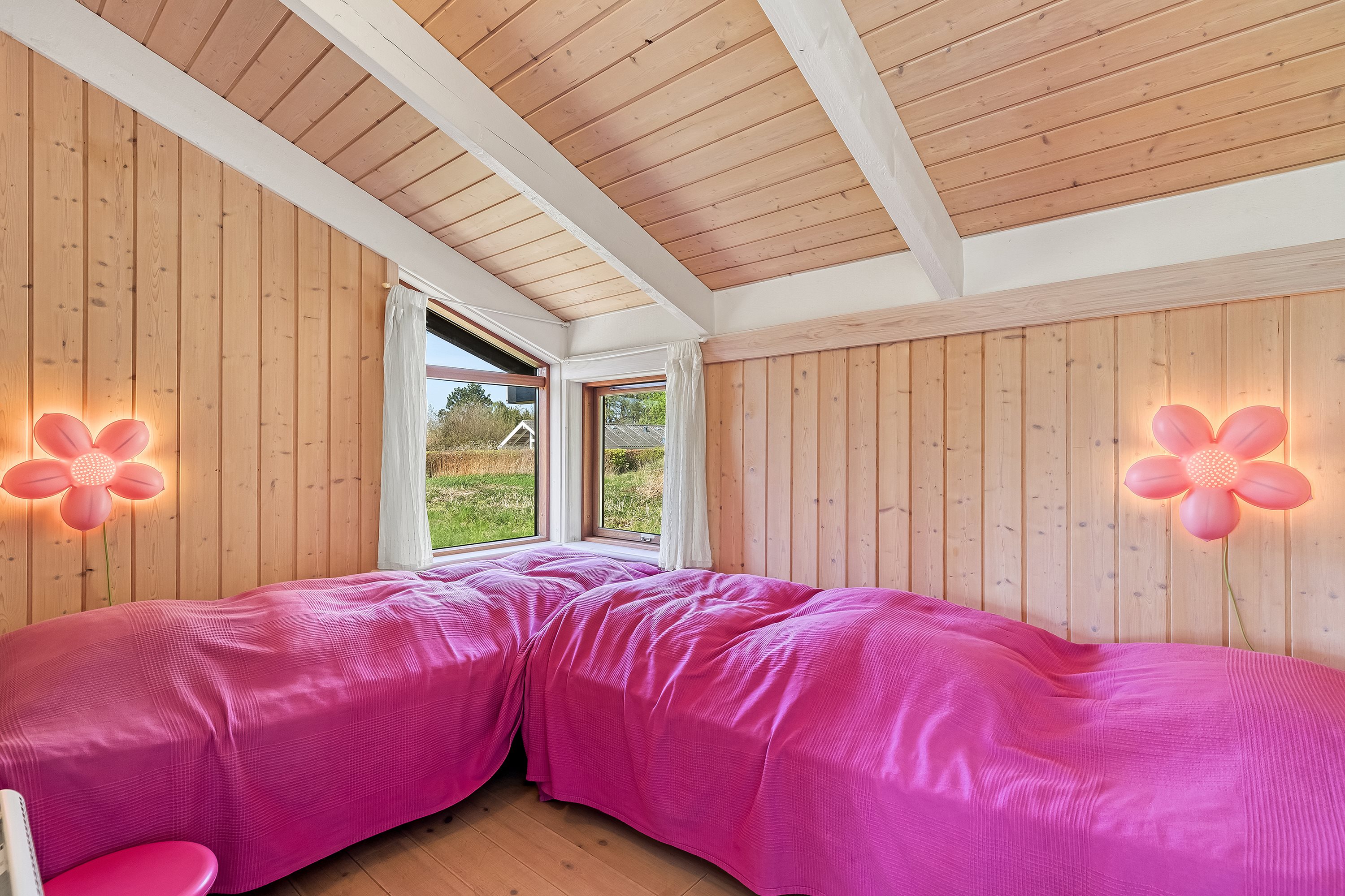 Fremhævet værelse billede i fuldskærmstilstand. Billede af Knold-Åsen 26, Rågeleje, 3210 Vejby