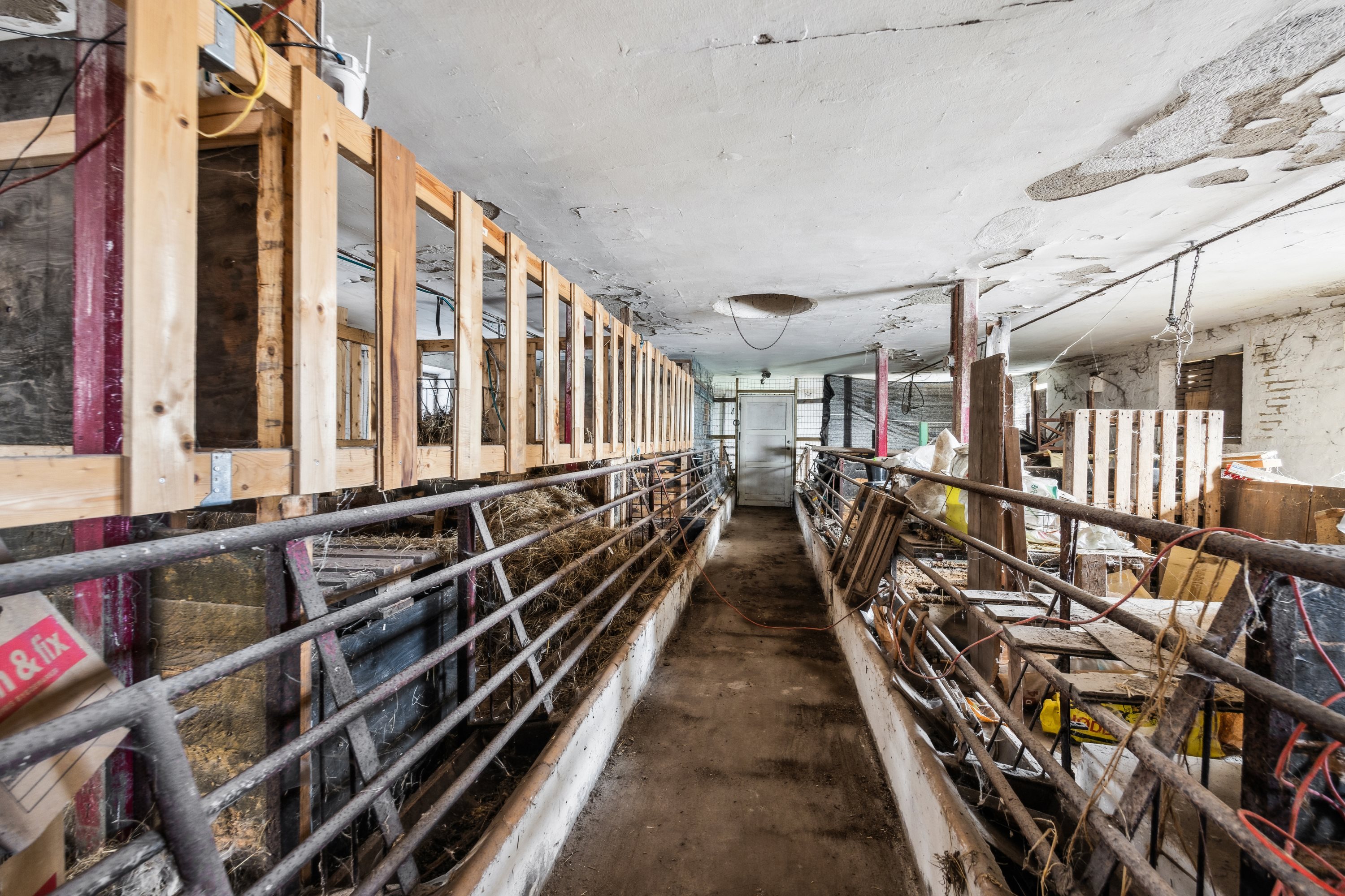 Fremhævet stald billede i fuldskærmstilstand. Billede af Korsbrovej 27, 9381 Sulsted