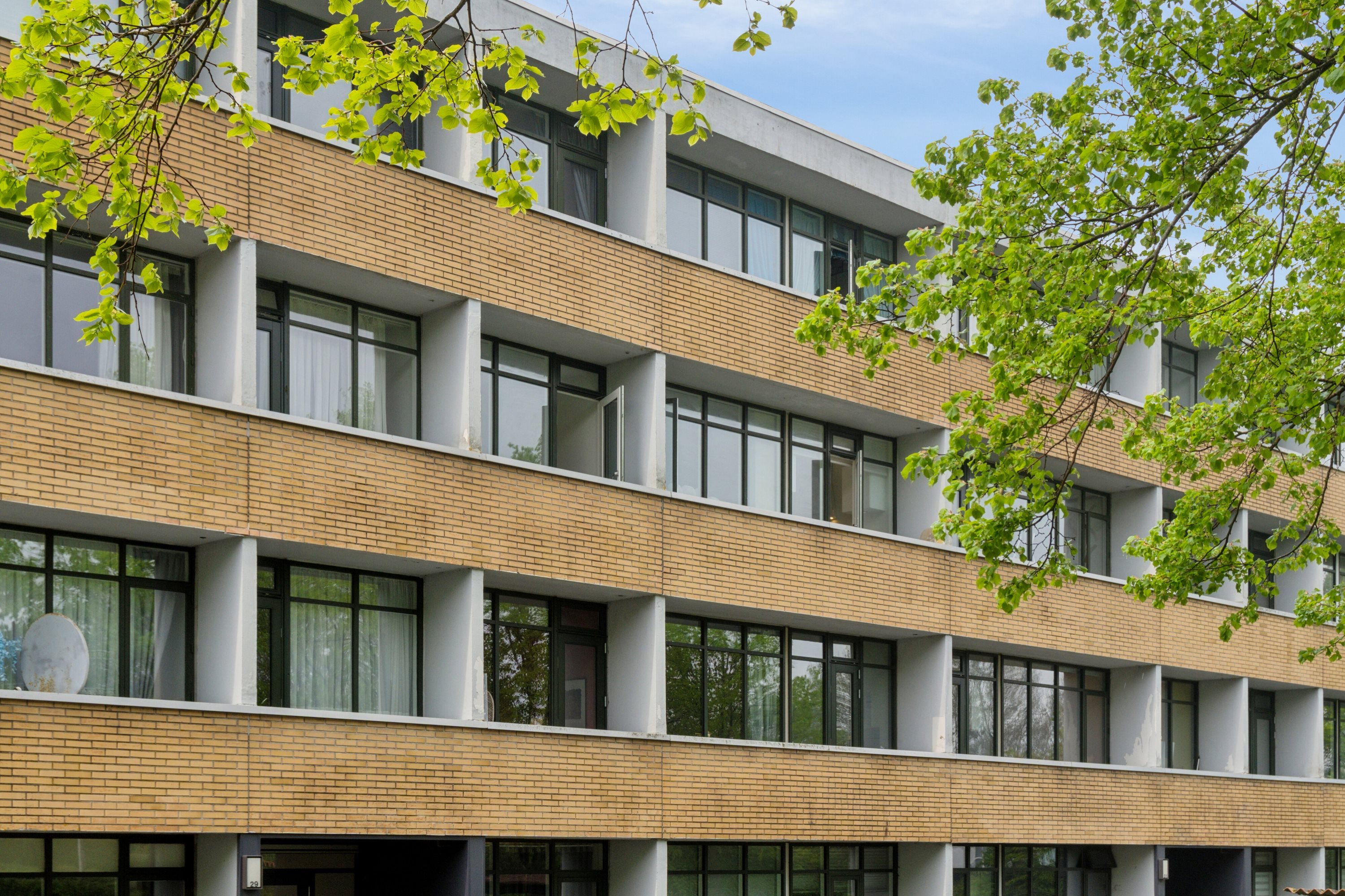 Fremhævet set fra haven billede i fuldskærmstilstand. Billede af Søndermarksvej 29, 2. tv., 4200 Slagelse