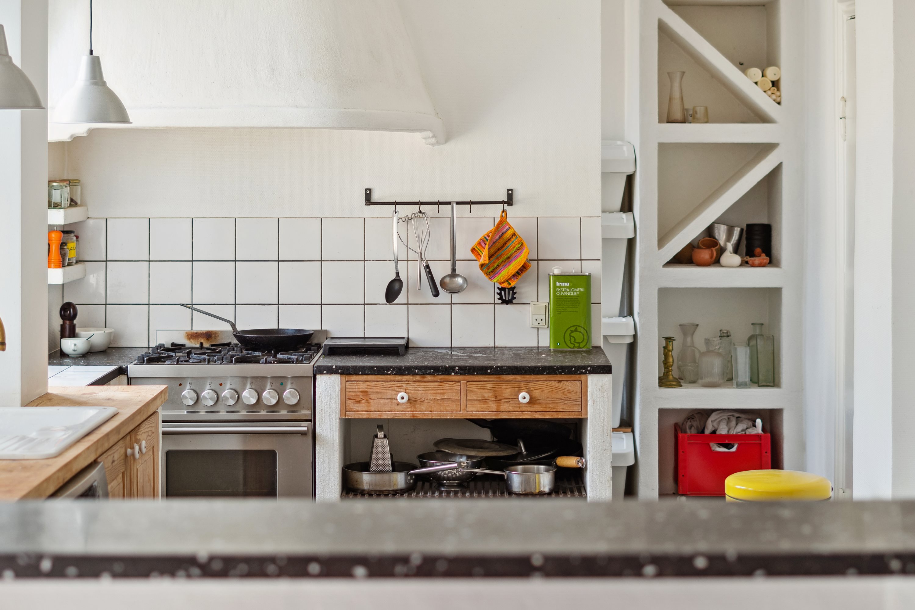 Fremhævet køkken billede i fuldskærmstilstand. Billede af Wesselsgade 13, 4. tv., 2200 København N