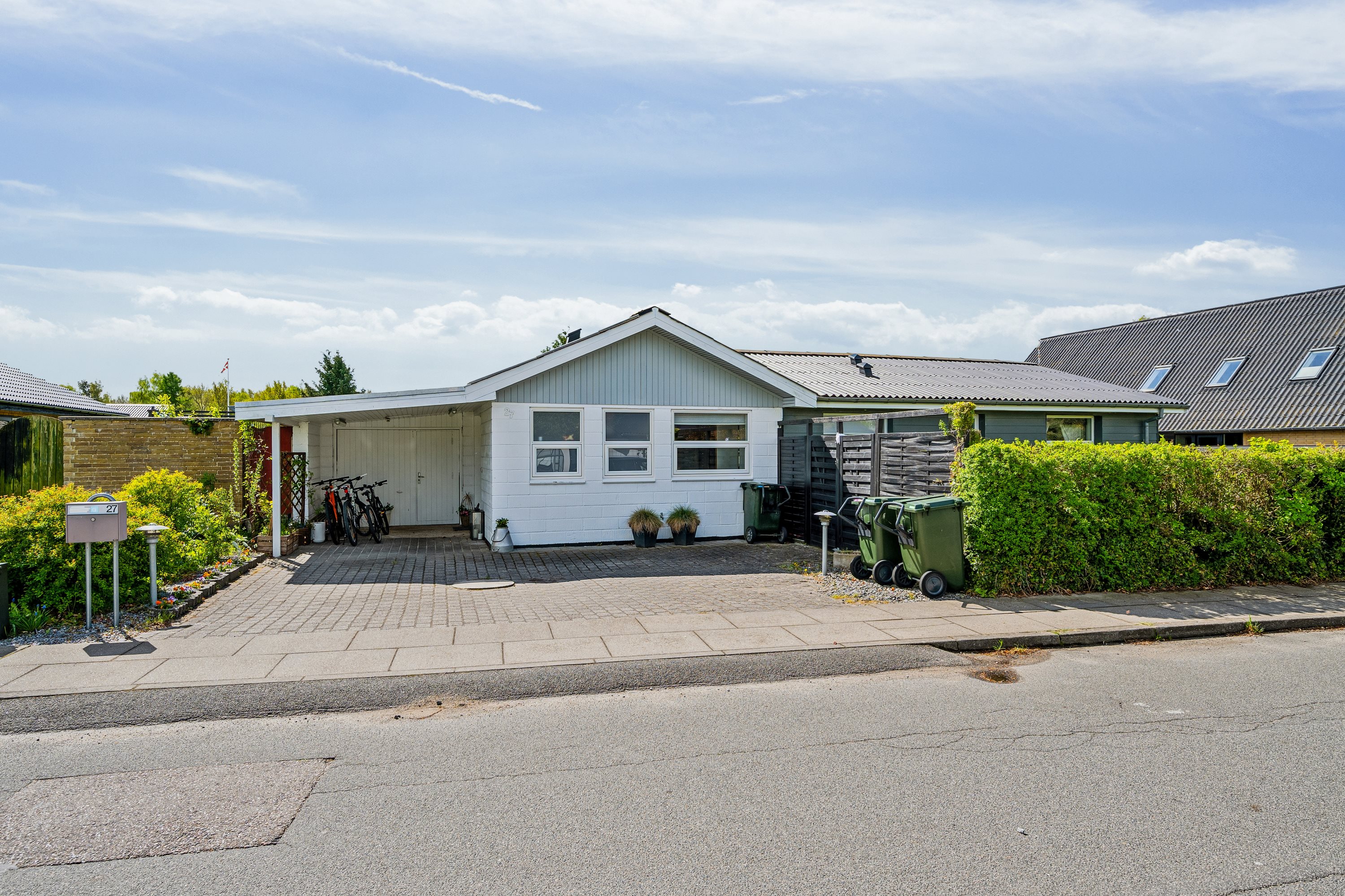 Fremhævet ejendom 1 billede i fuldskærmstilstand. Billede af Linde Alle 27, 8963 Auning