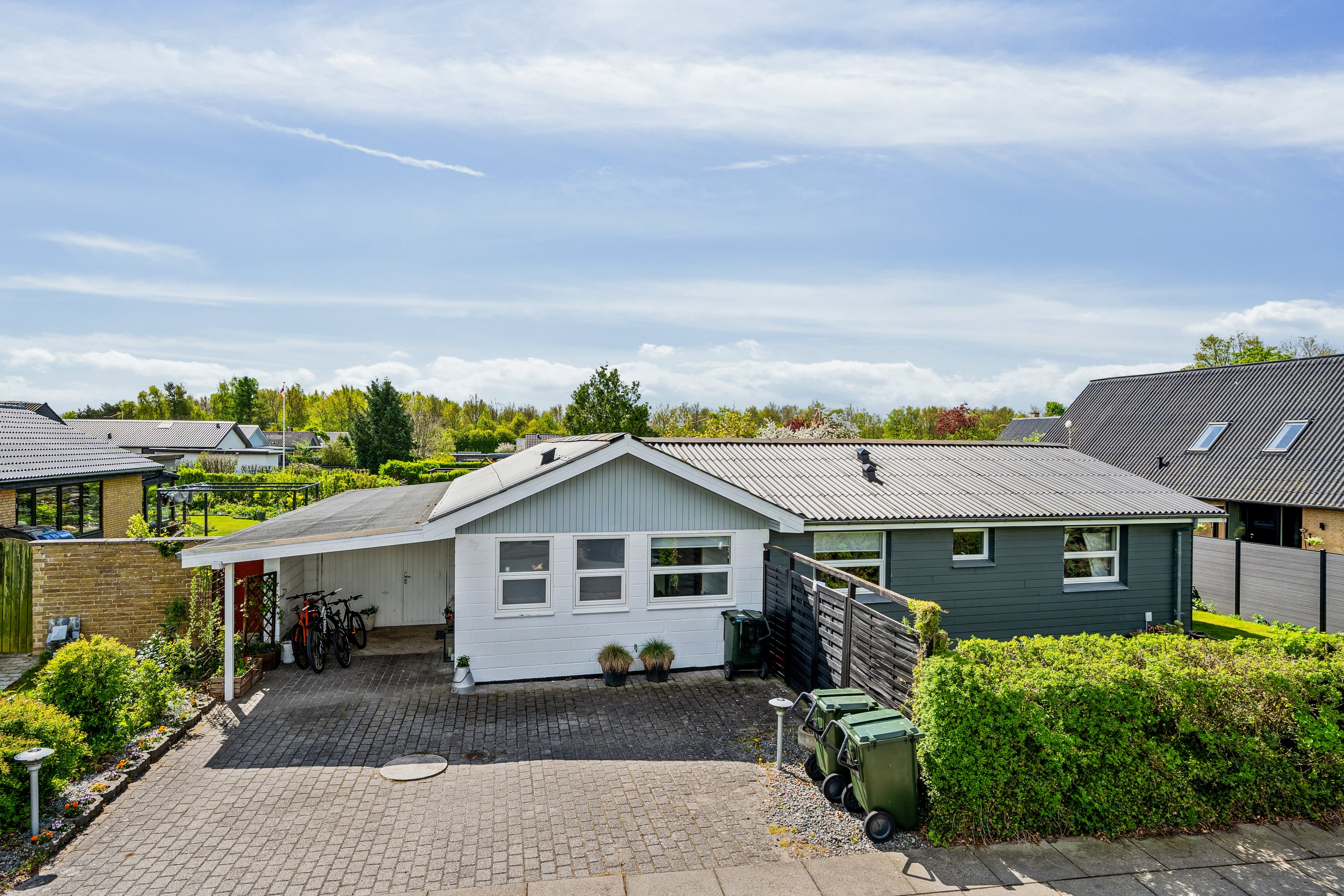 Fremhævet ejendom 1 billede i fuldskærmstilstand. Billede af Linde Alle 27, 8963 Auning