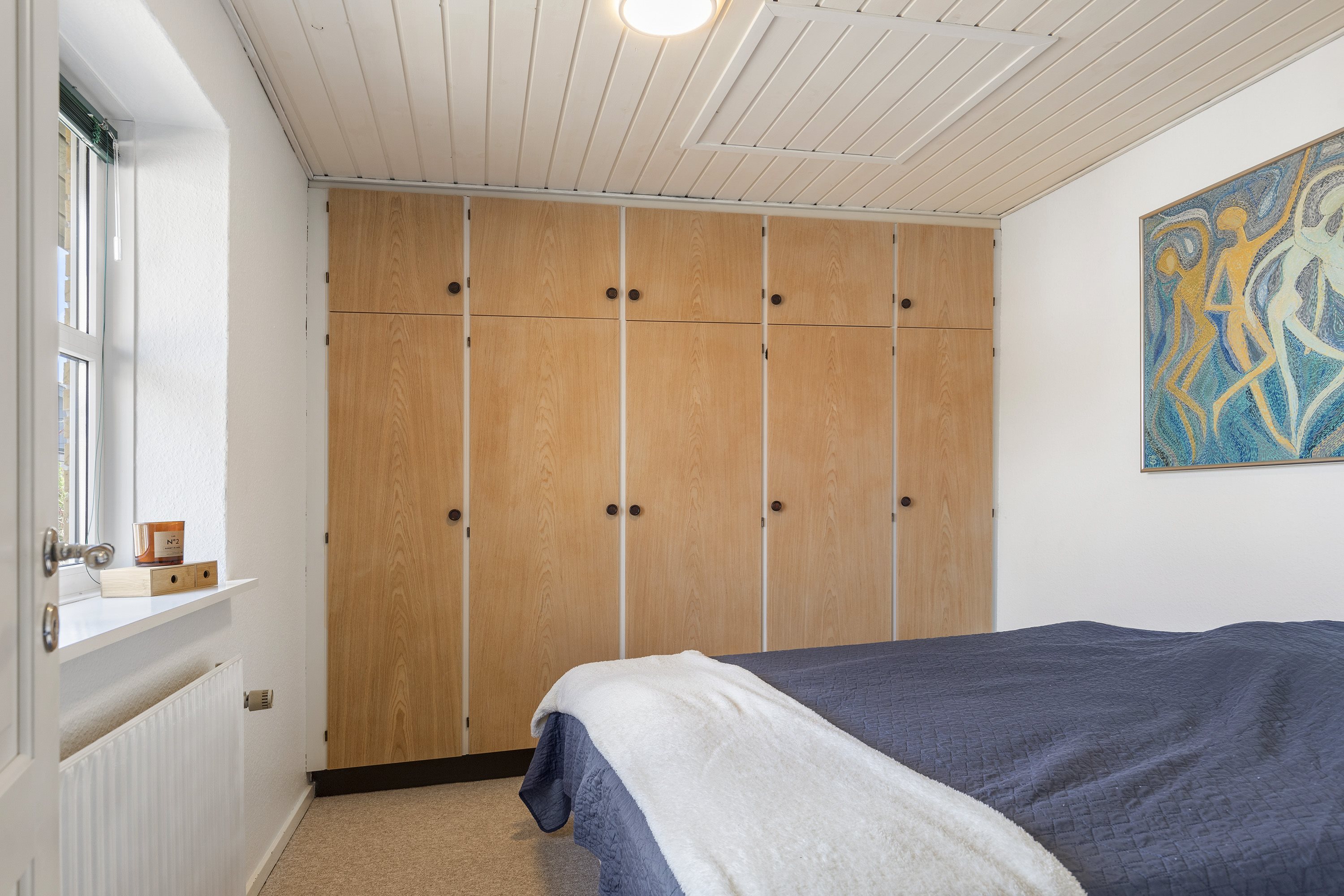 Fremhævet værelse billede i fuldskærmstilstand. Billede af Havørnens Vænge 5, 9700 Brønderslev