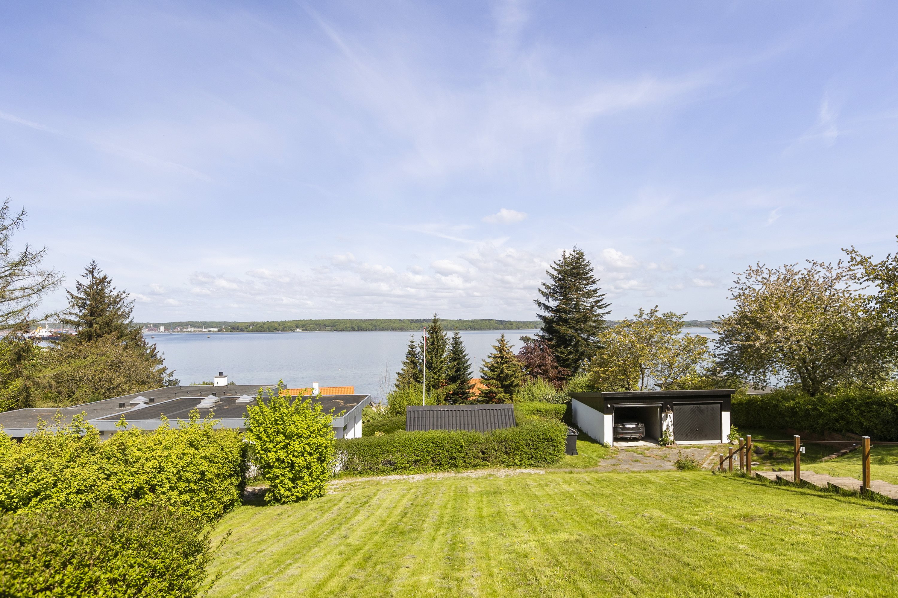 Fremhævet havudsigt billede i fuldskærmstilstand. Billede af Varnæsvej 137, 6200 Aabenraa