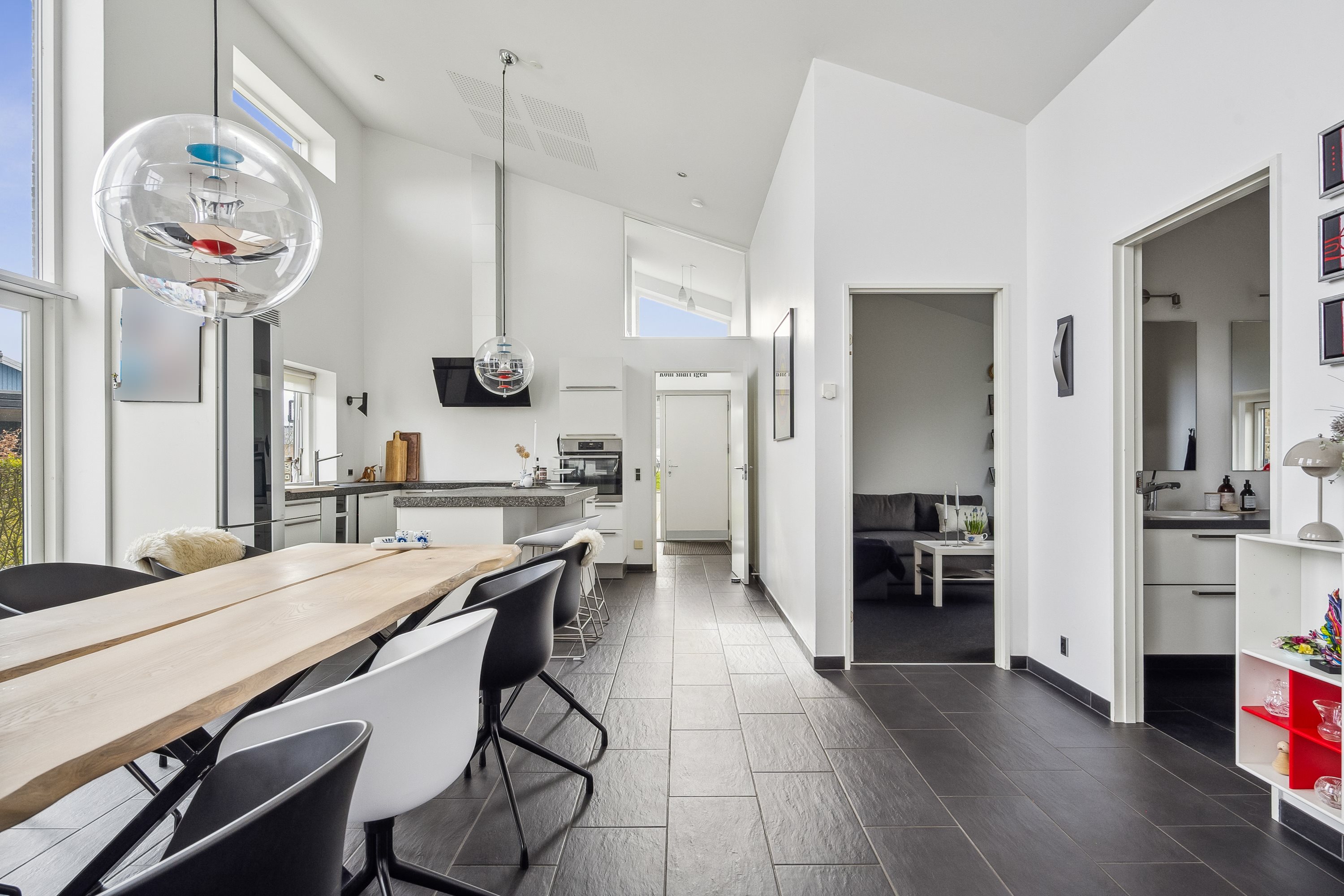 Fremhævet køkken-alrum billede i fuldskærmstilstand. Billede af Hyldevej 32, 9500 Hobro