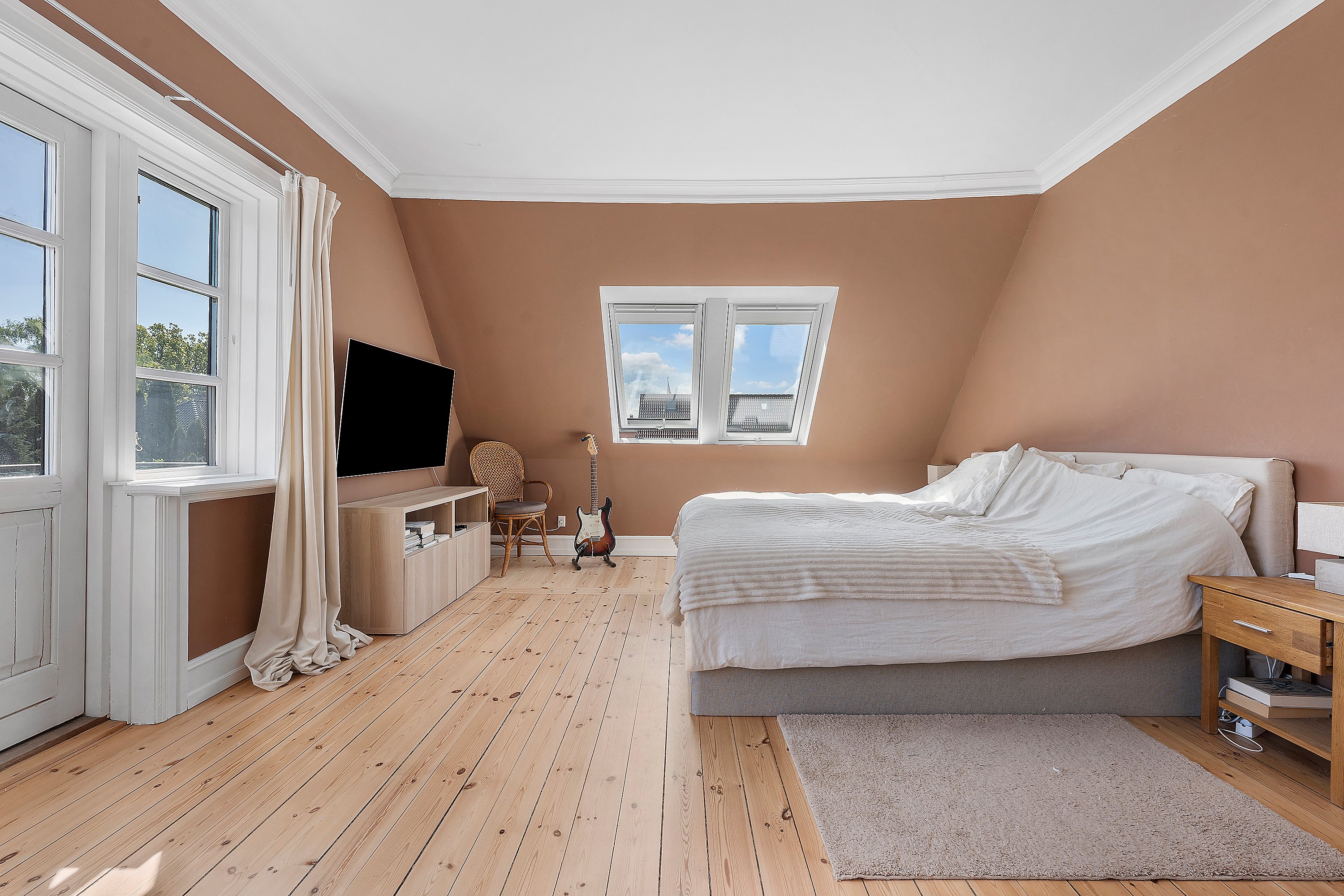 Fremhævet soveværelse billede i fuldskærmstilstand. Billede af Tonysvej 9, 2920 Charlottenlund