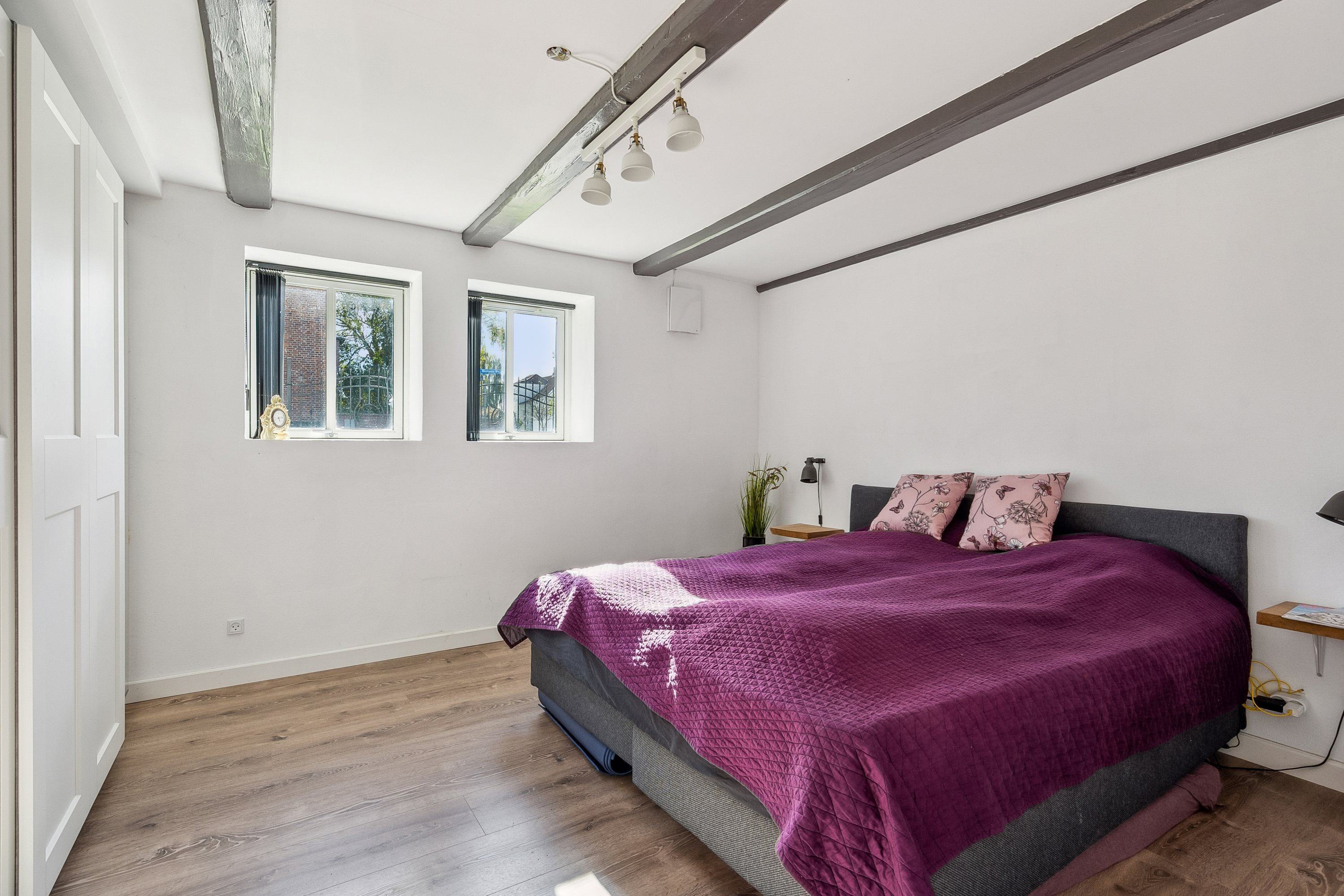 Fremhævet  billede i fuldskærmstilstand. Billede af Jørgen H Nielsens V 14A, 9800 Hjørring