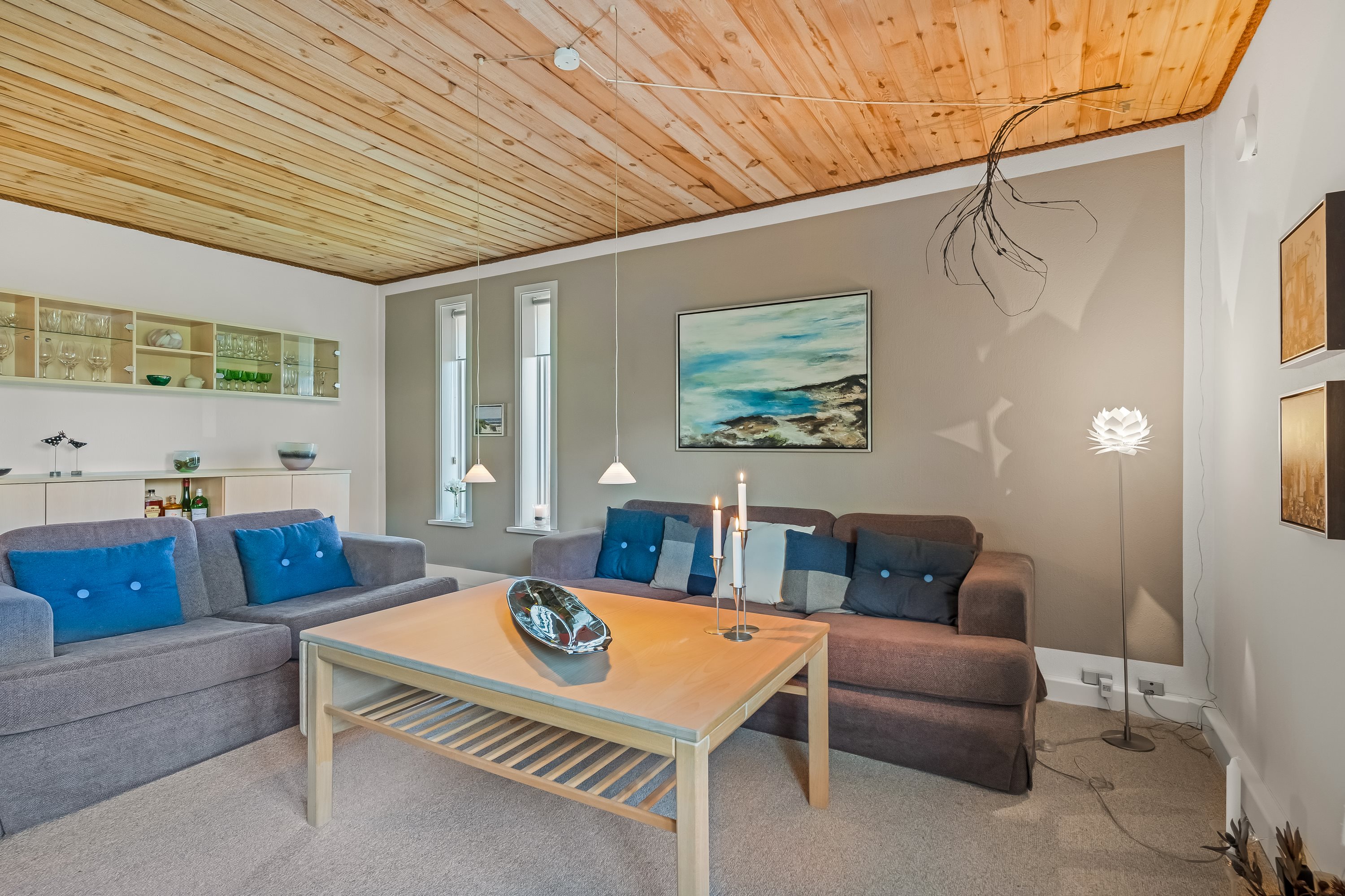 Fremhævet stue billede i fuldskærmstilstand. Billede af Klydevej 17, 7650 Bøvlingbjerg