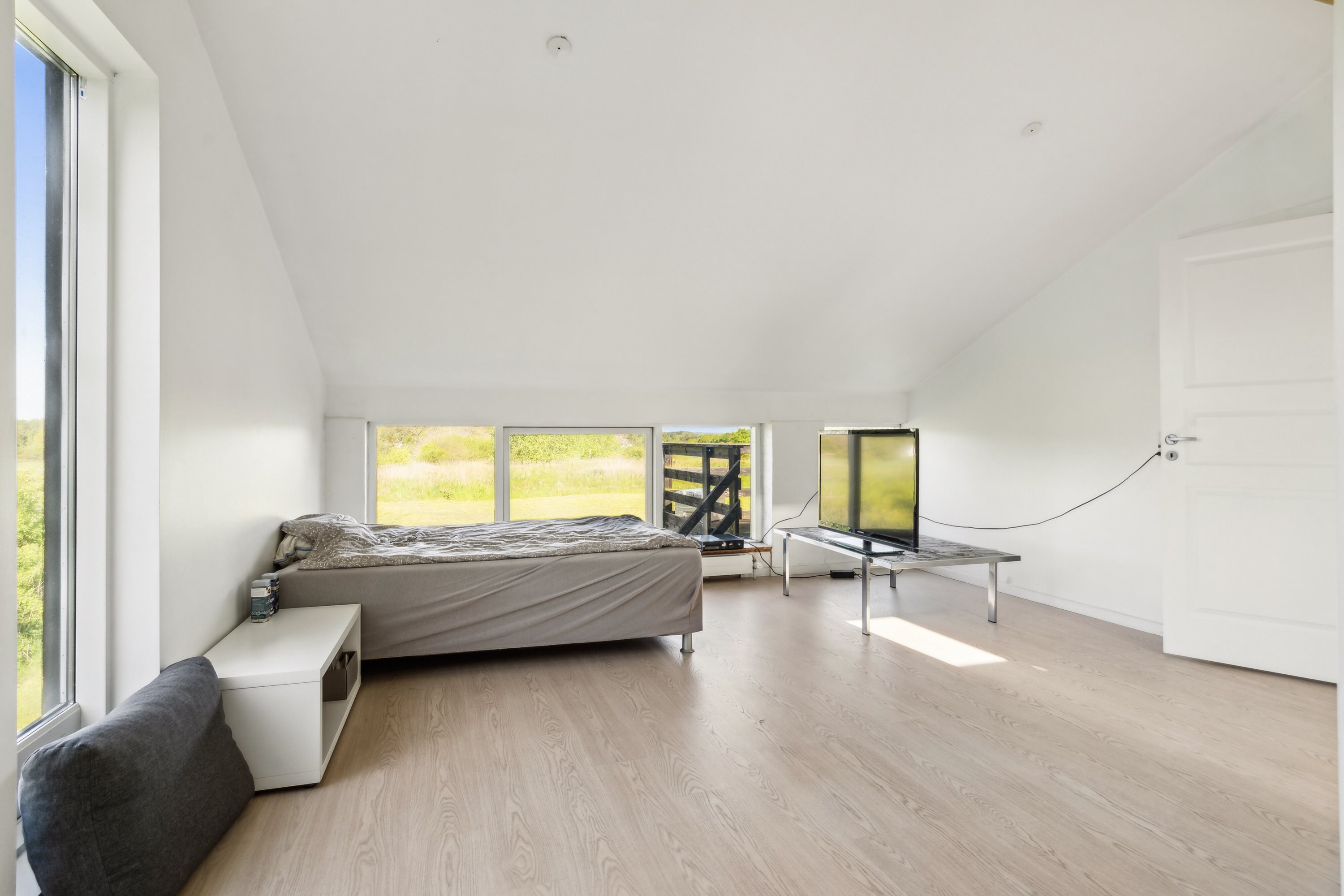 Fremhævet soveværelse billede i fuldskærmstilstand. Billede af Svenstrupvejen 44, 4130 Viby Sjælland