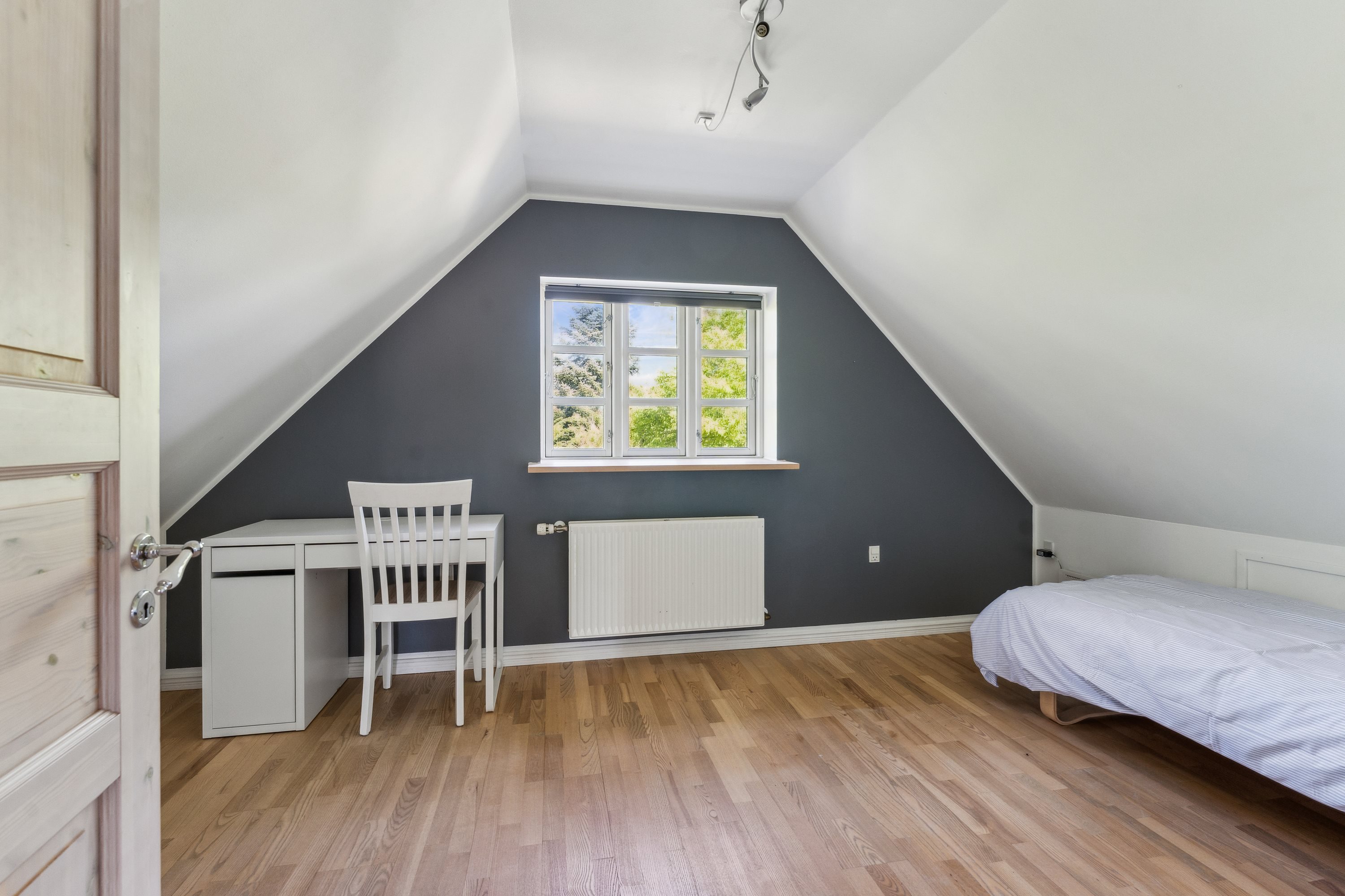 Fremhævet værelse billede i fuldskærmstilstand. Billede af Mosevej 2, 8860 Ulstrup