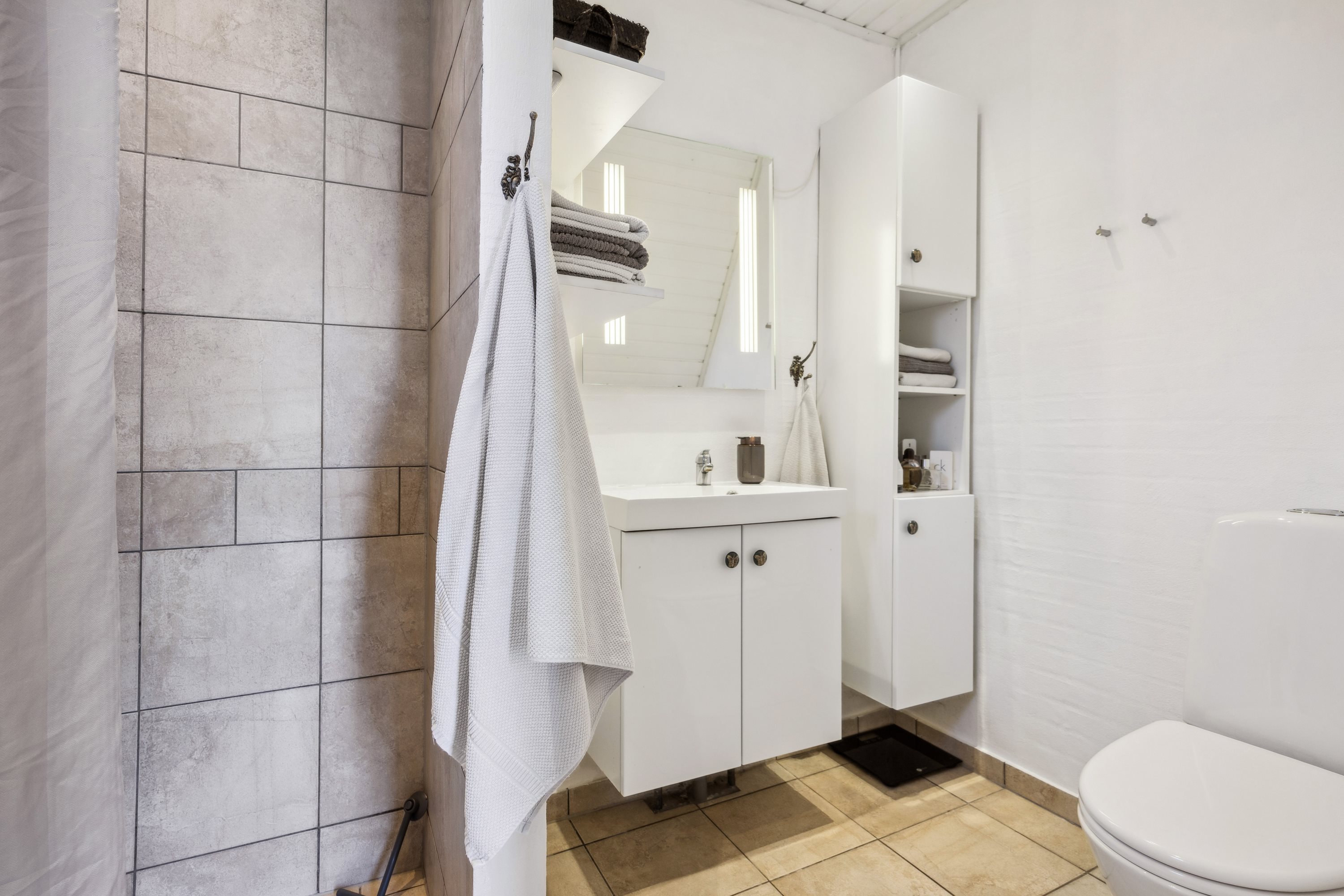 Fremhævet badeværelse billede i fuldskærmstilstand. Billede af Rolighedsvej 5, 9460 Brovst