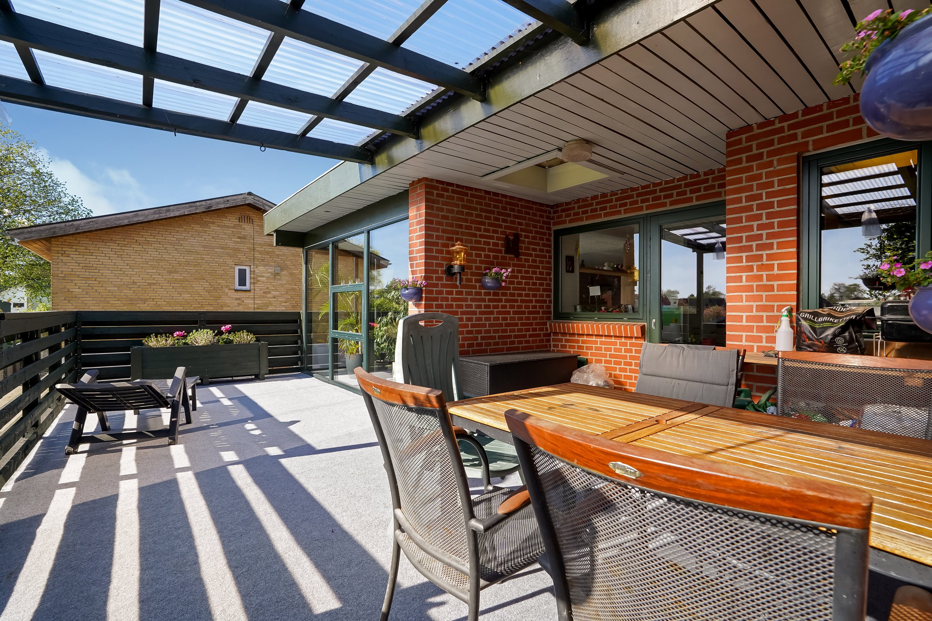 Miniaturebillede 1: terrasse. Billede af Langgade 53, 7321 Gadbjerg