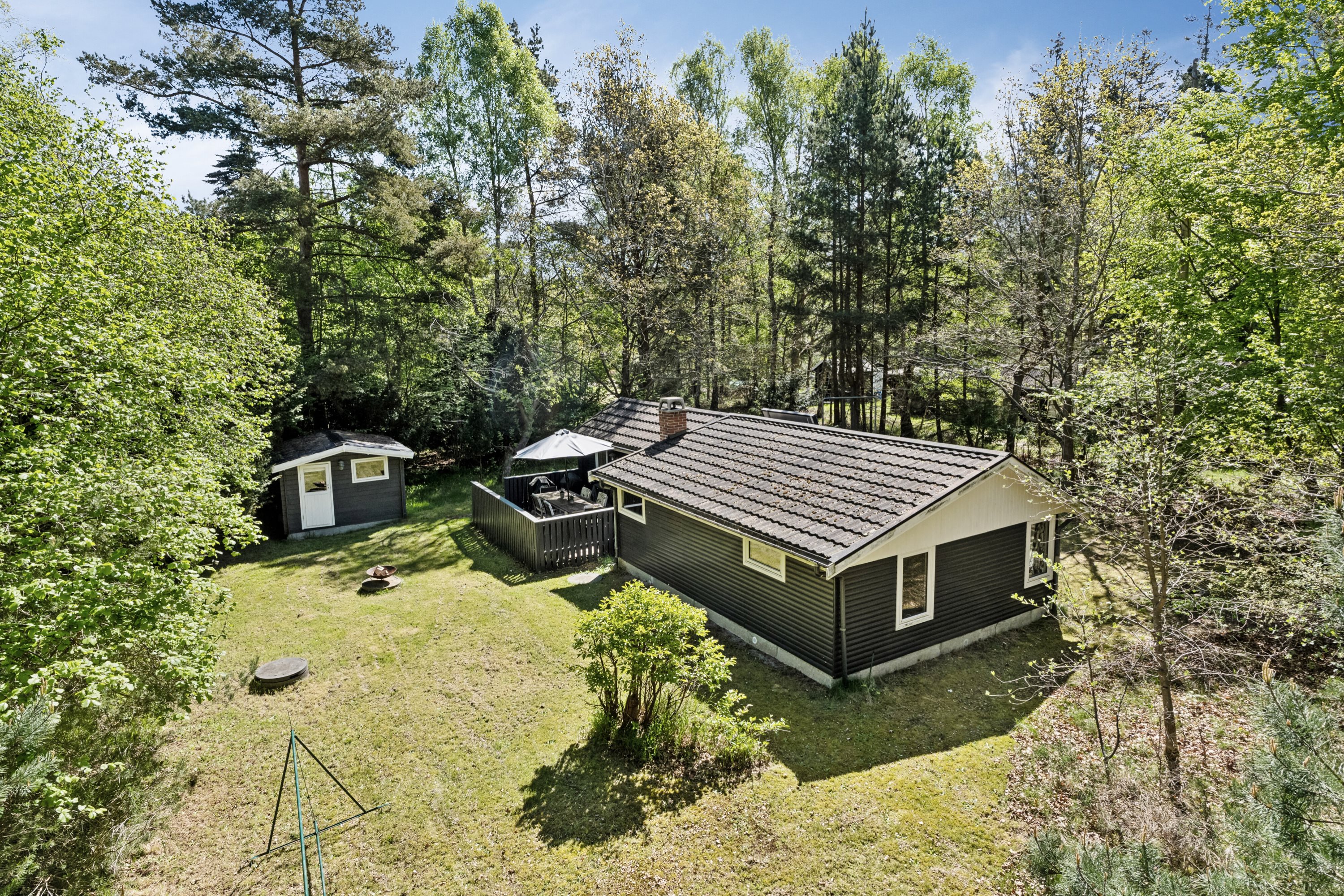 Fremhævet set fra haven billede i fuldskærmstilstand. Billede af Rønnebærvej 4A, 4500 Nykøbing Sj