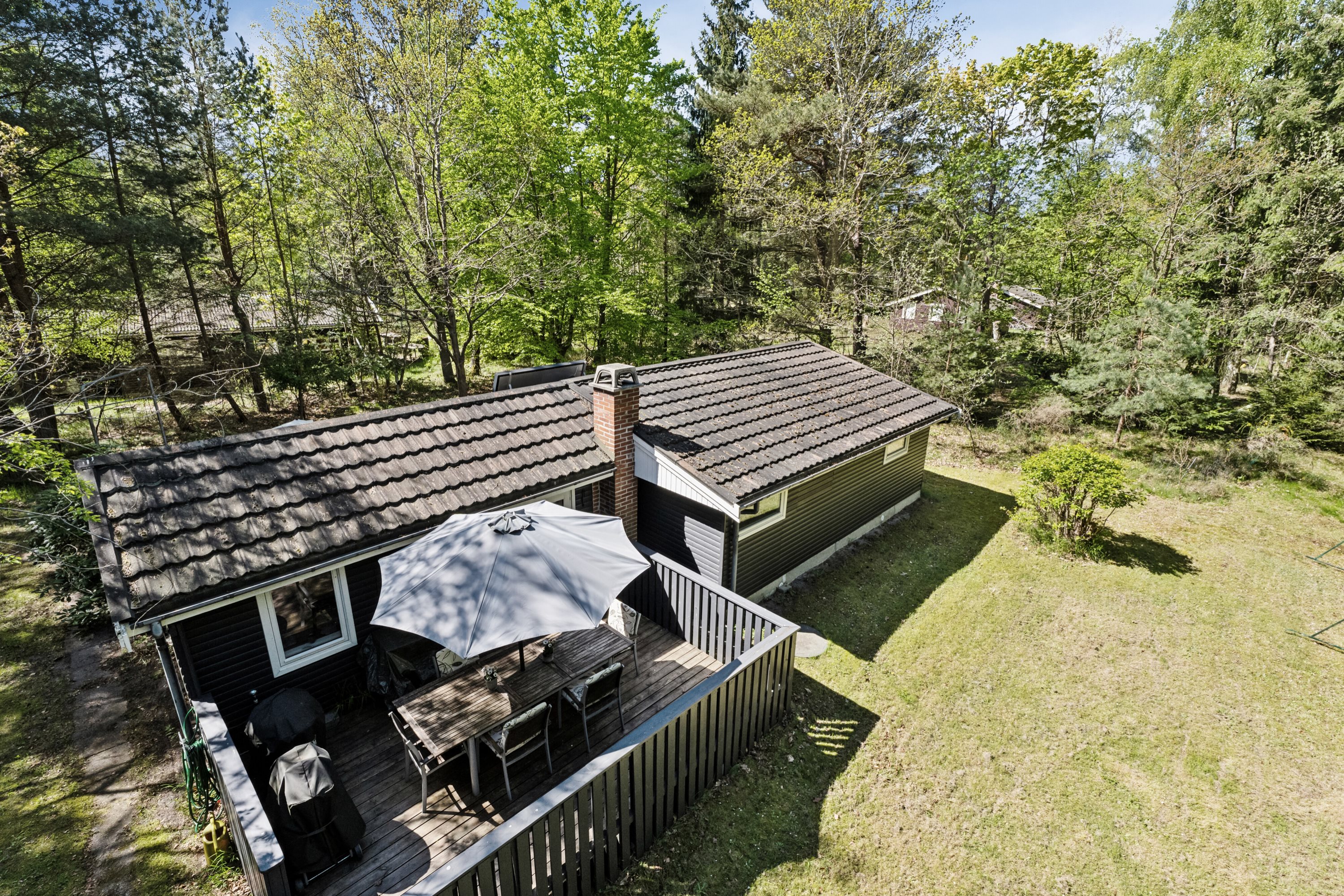 Fremhævet set fra haven billede i fuldskærmstilstand. Billede af Rønnebærvej 4A, 4500 Nykøbing Sj