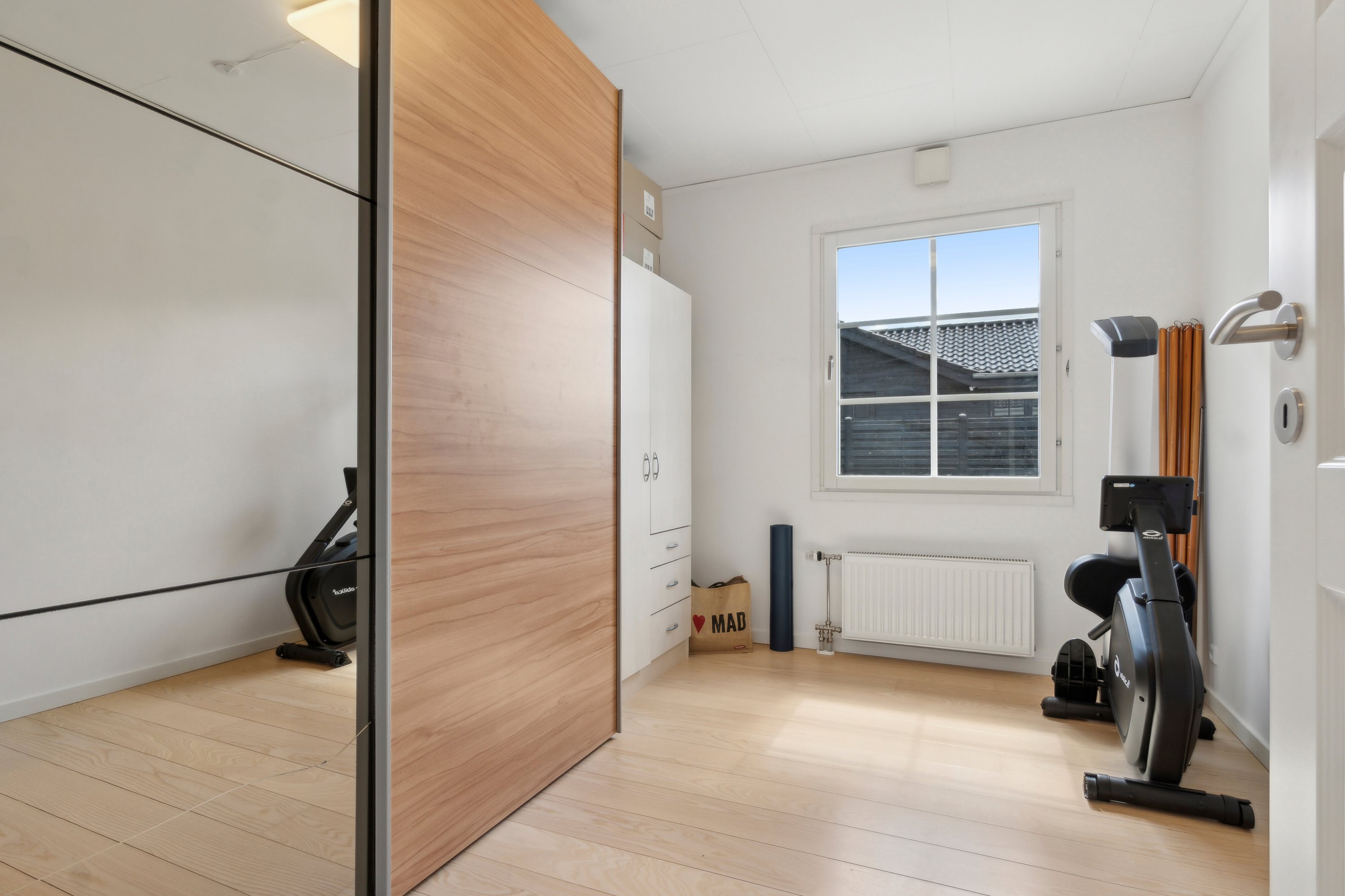 Fremhævet indendørs billede i fuldskærmstilstand. Billede af Fasanvænget 36, 4040 Jyllinge