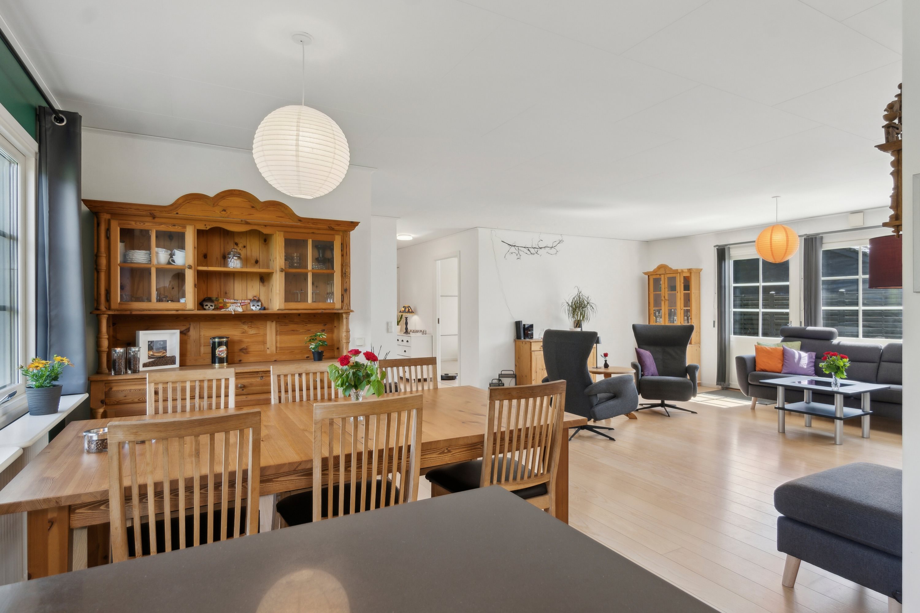 Fremhævet spisestue billede i fuldskærmstilstand. Billede af Fasanvænget 36, 4040 Jyllinge