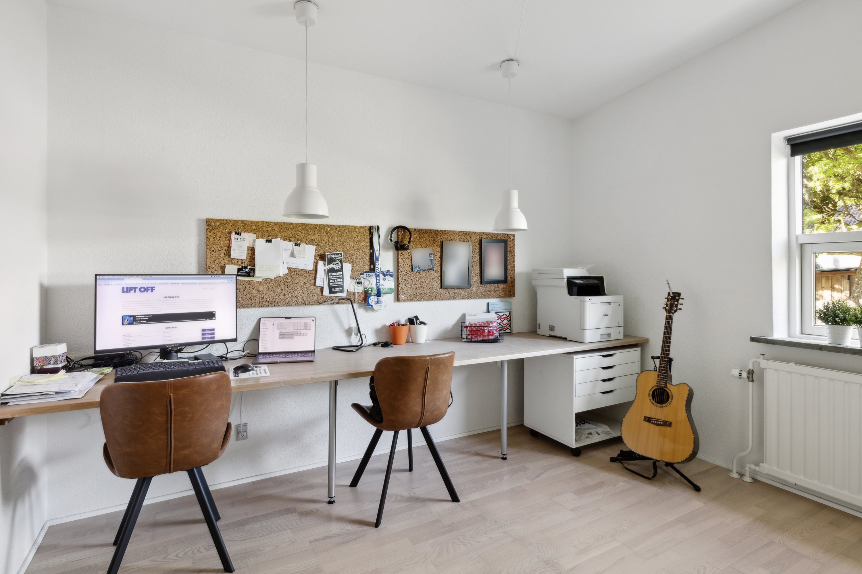 Fremhævet stue billede i fuldskærmstilstand. Billede af Frejasvej 15, 8800 Viborg