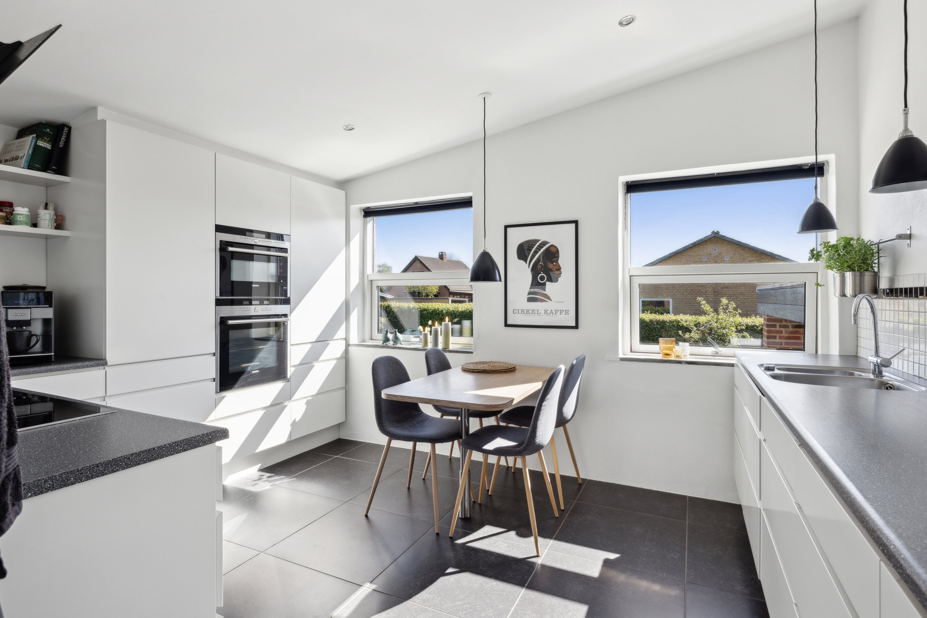 Fremhævet køkken billede i fuldskærmstilstand. Billede af Frejasvej 15, 8800 Viborg