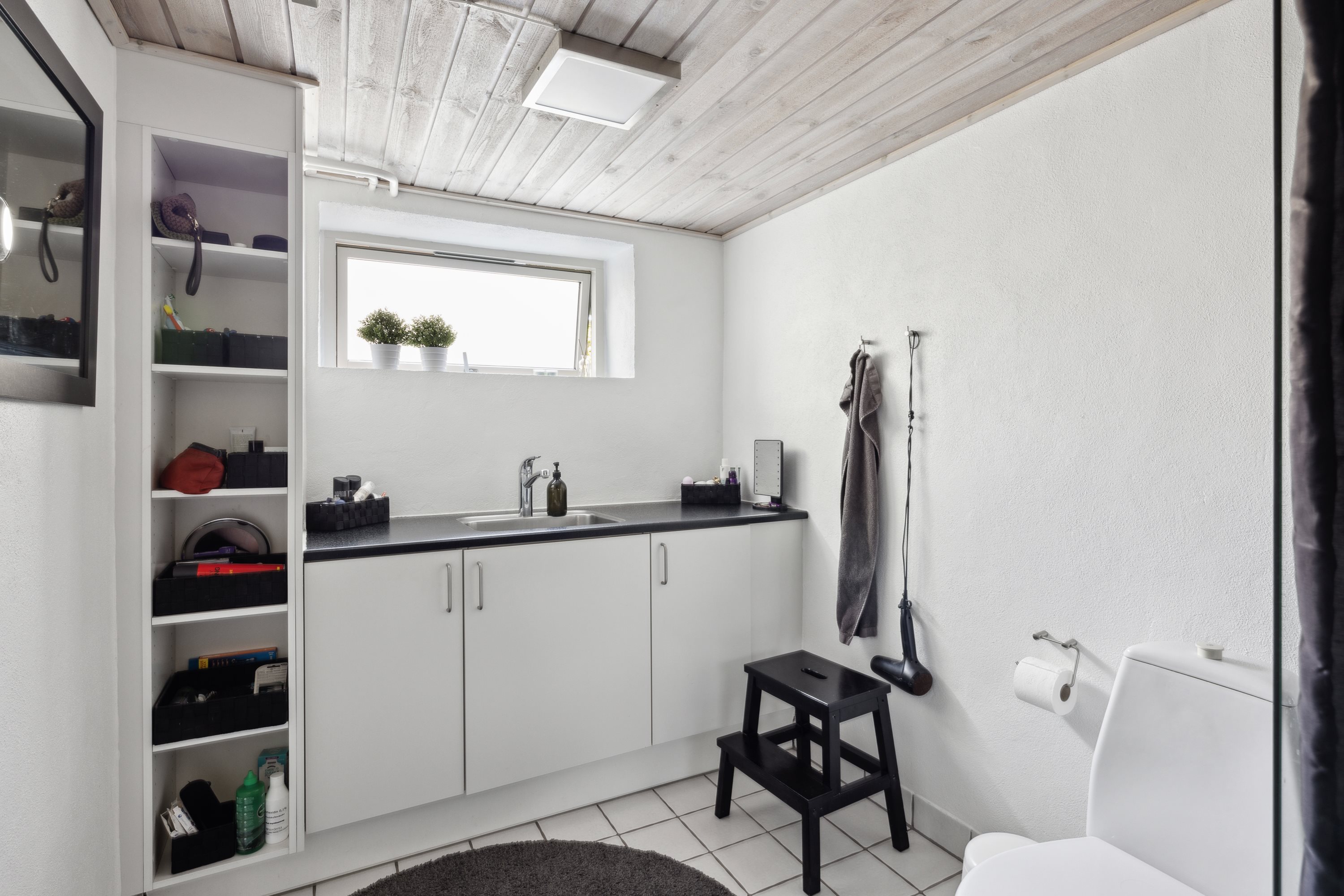 Fremhævet badeværelse billede i fuldskærmstilstand. Billede af Frejasvej 15, 8800 Viborg