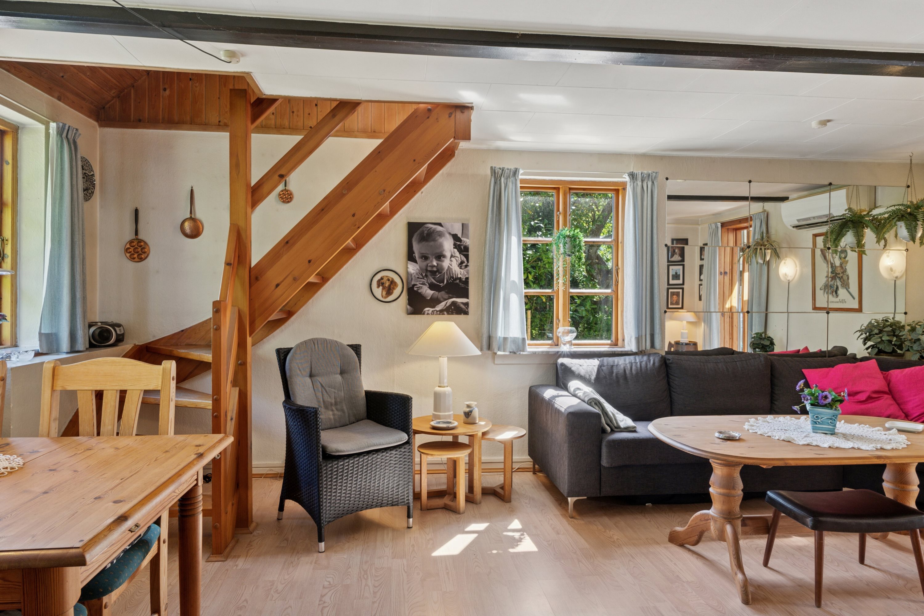 Fremhævet stue billede i fuldskærmstilstand. Billede af Bakkebøllevej 102, 4760 Vordingborg