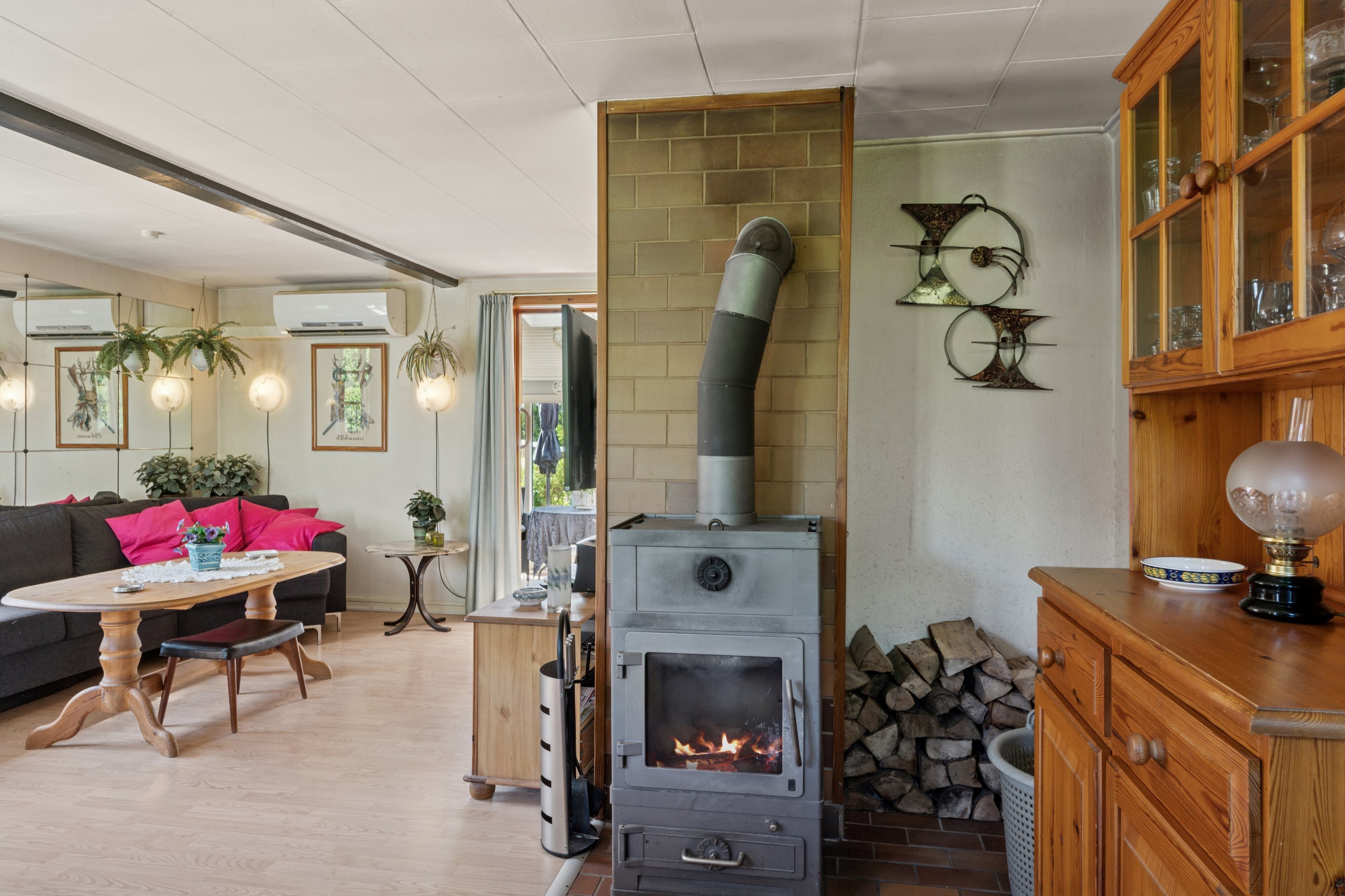 Fremhævet stue billede i fuldskærmstilstand. Billede af Bakkebøllevej 102, 4760 Vordingborg