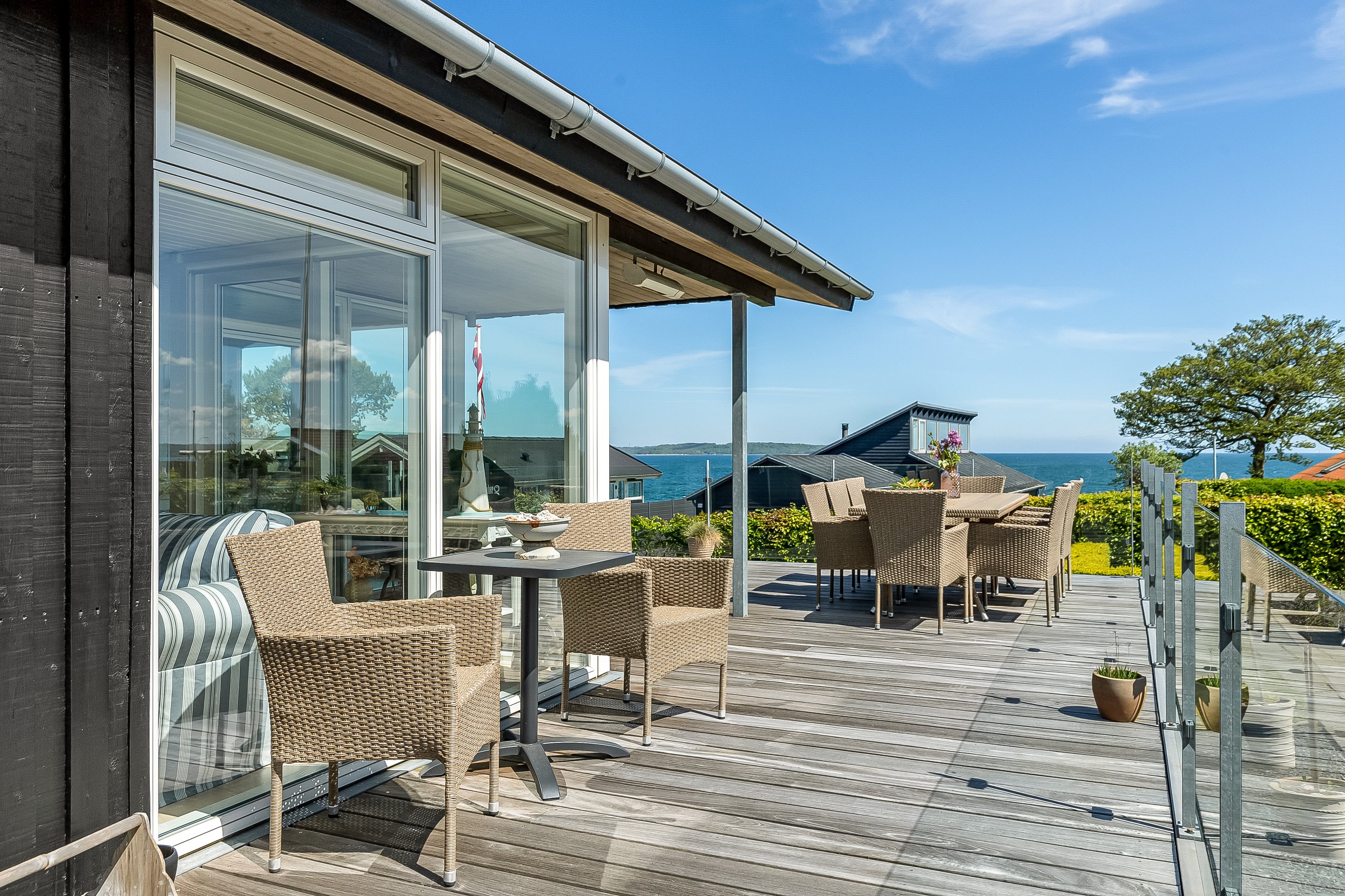 Fremhævet terrasse billede i fuldskærmstilstand. Billede af Violvej 5, Mørkholt, 7080 Børkop