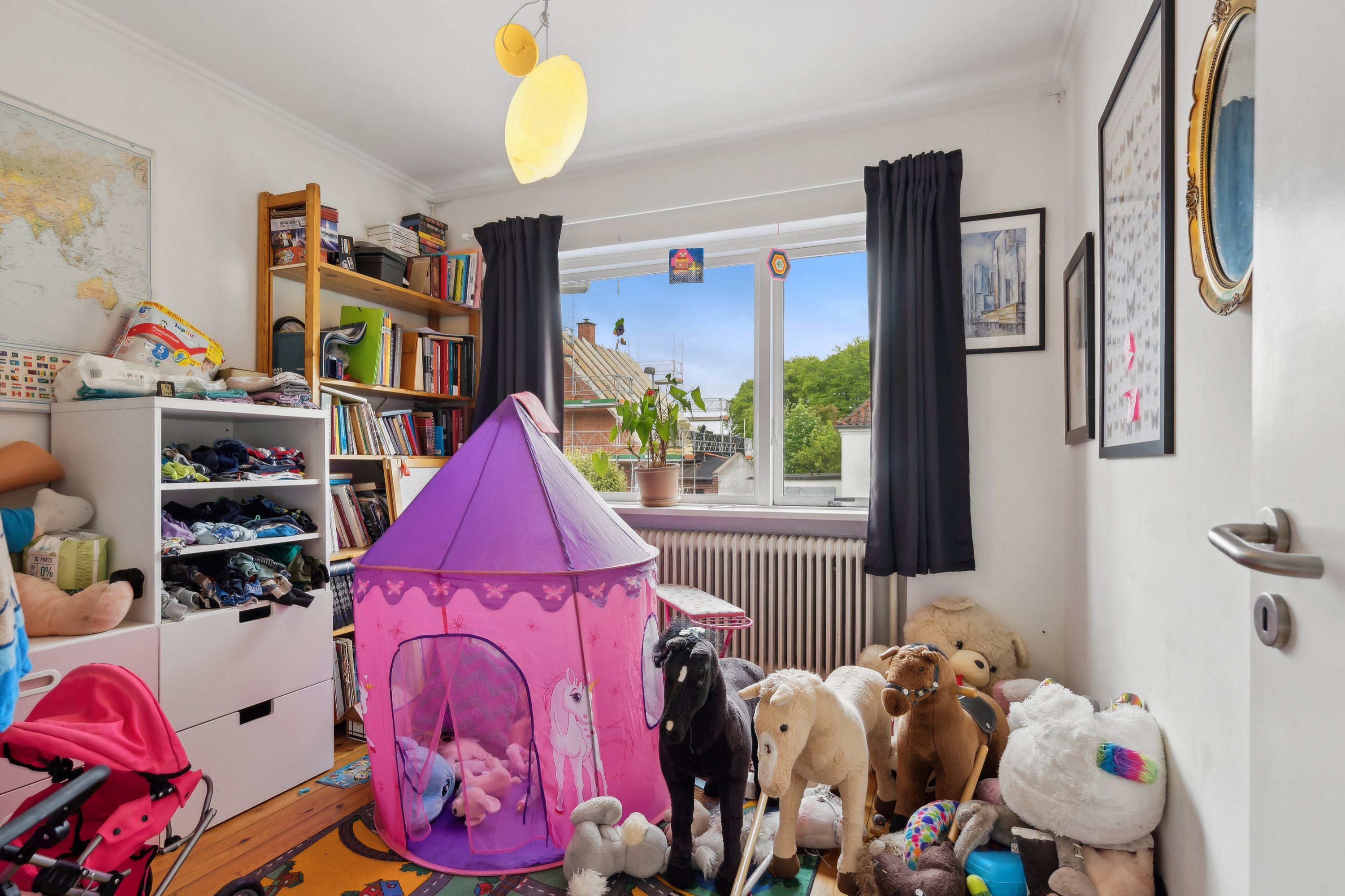 Fremhævet indendørs billede i fuldskærmstilstand. Billede af Bruuns Alle 14, 5700 Svendborg