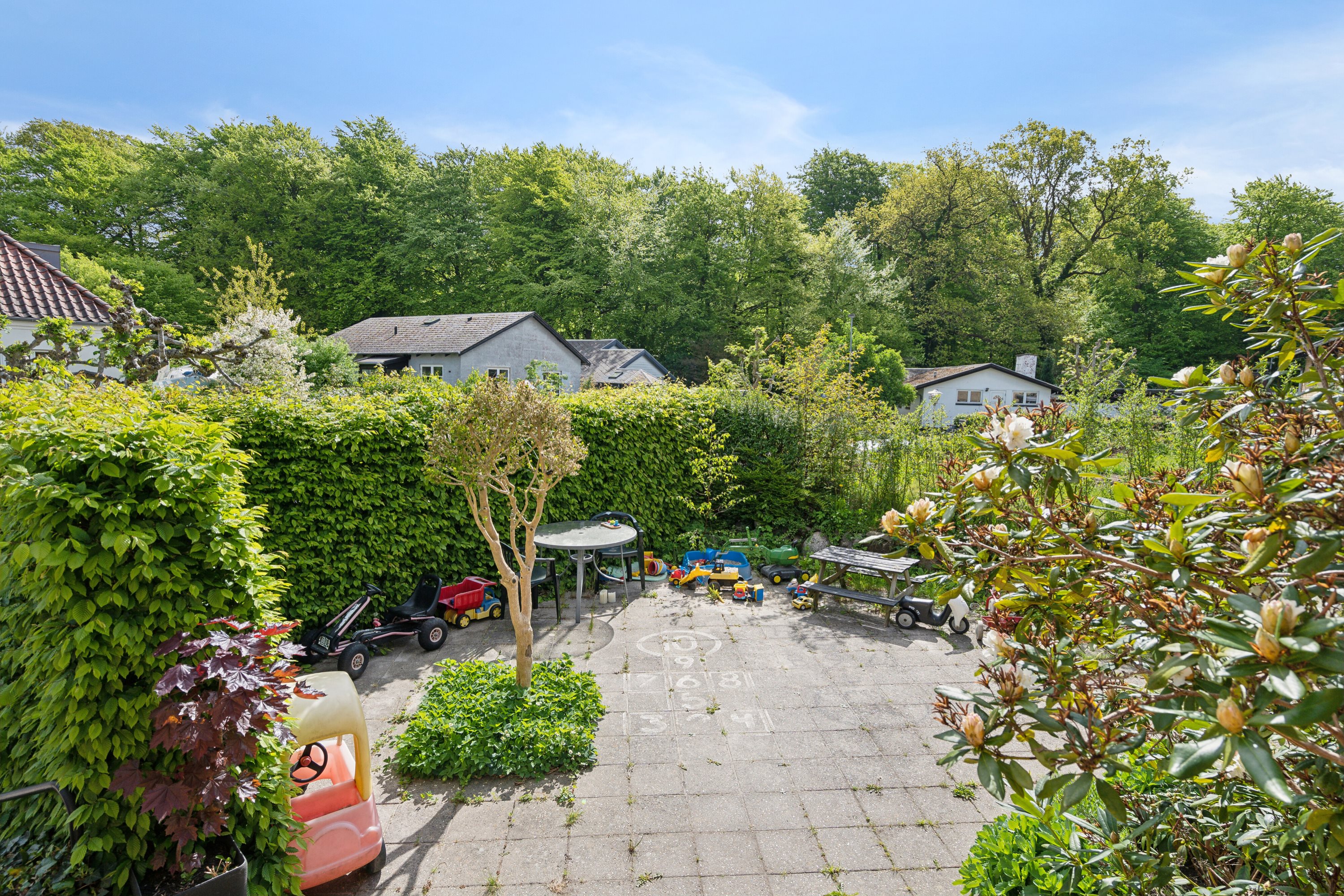 Fremhævet udendørs billede i fuldskærmstilstand. Billede af Bruuns Alle 14, 5700 Svendborg