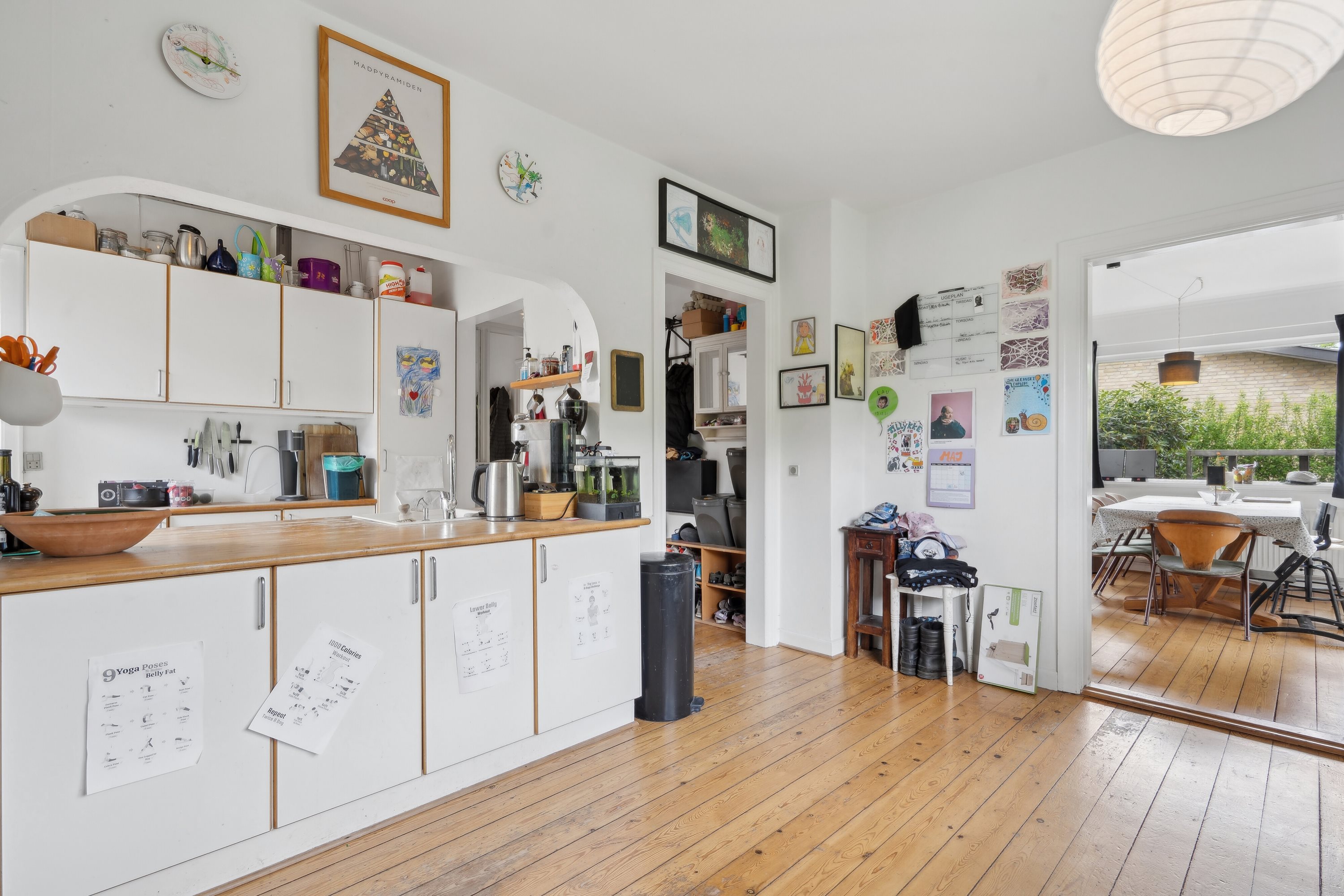 Fremhævet køkken billede i fuldskærmstilstand. Billede af Bruuns Alle 14, 5700 Svendborg