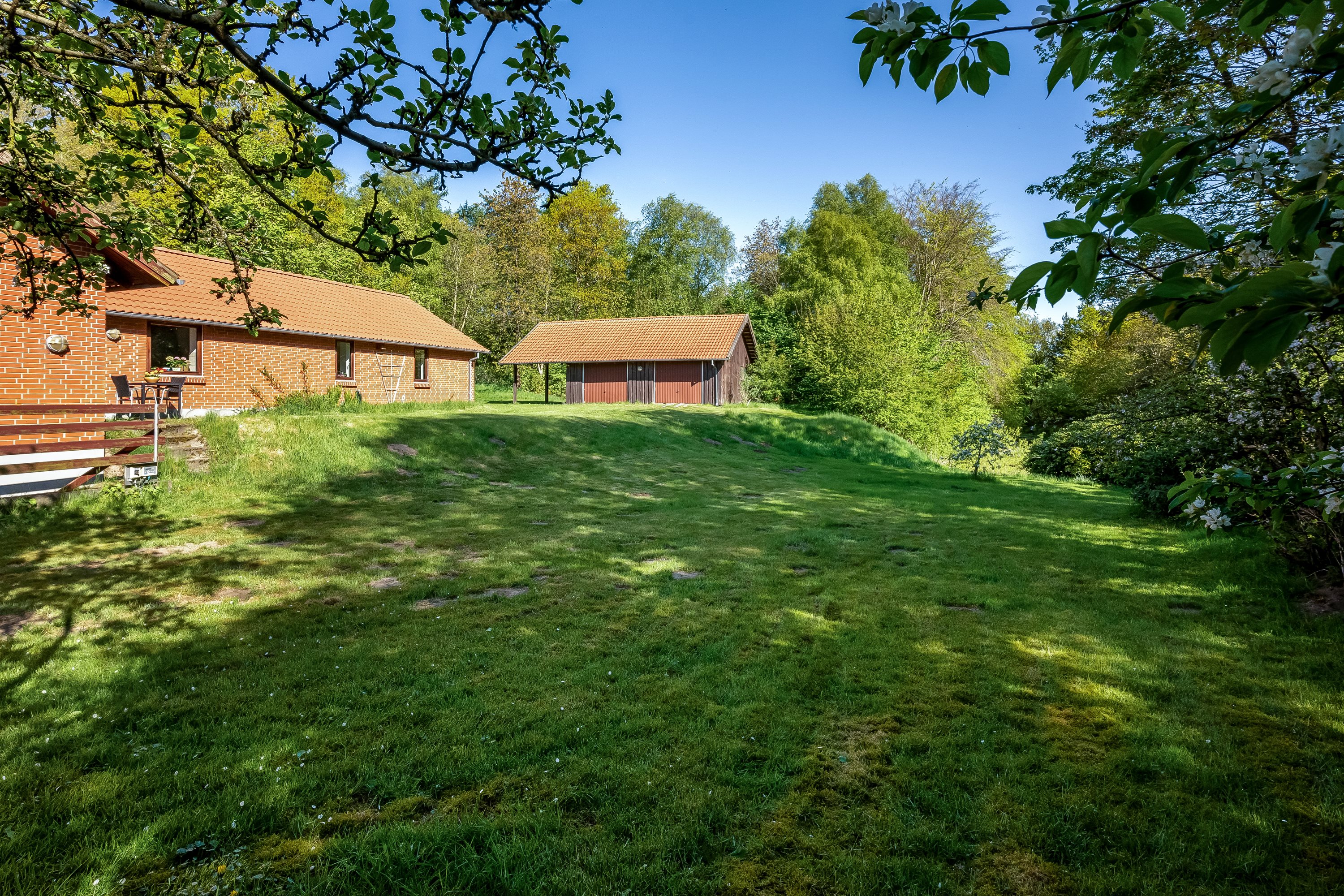 Fremhævet have billede i fuldskærmstilstand. Billede af Trabjergvej 1, 7500 Holstebro