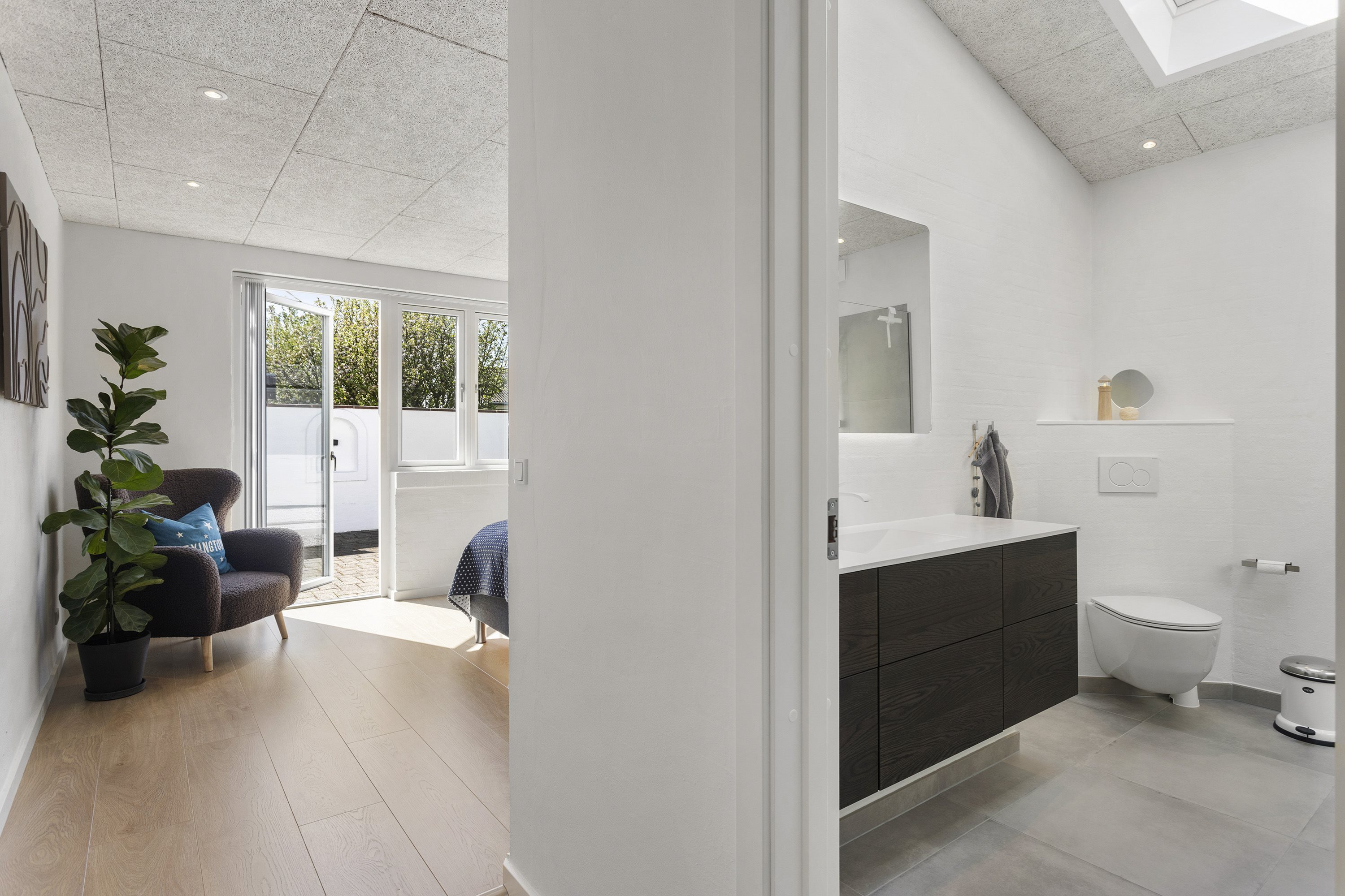 Fremhævet brusebadeværelse billede i fuldskærmstilstand. Billede af Gustav Wieds Vej 1, 9900 Frederikshavn