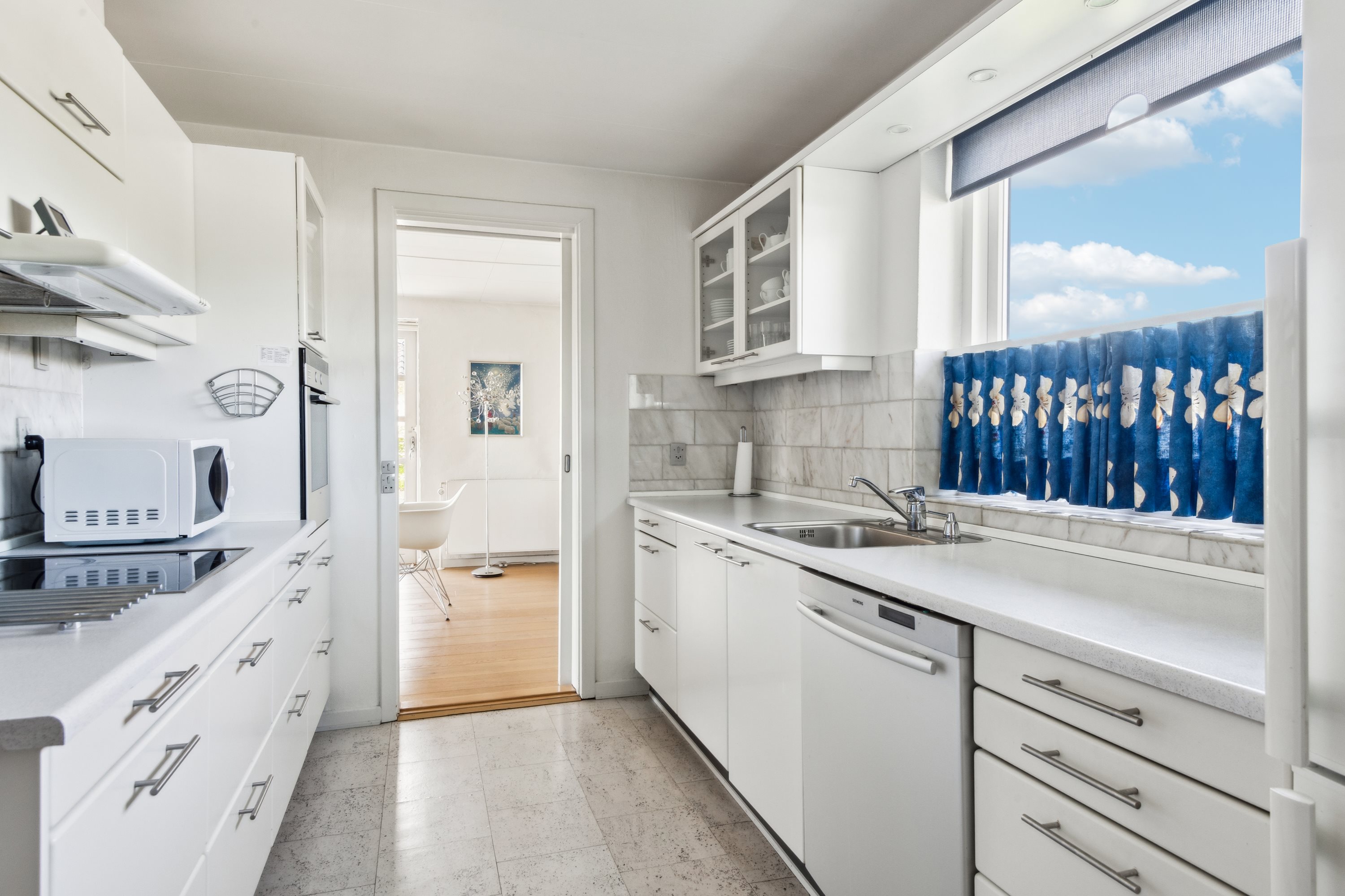 Fremhævet køkken billede i fuldskærmstilstand. Billede af Johan Skjoldborgs Vej 37, 9200 Aalborg SV