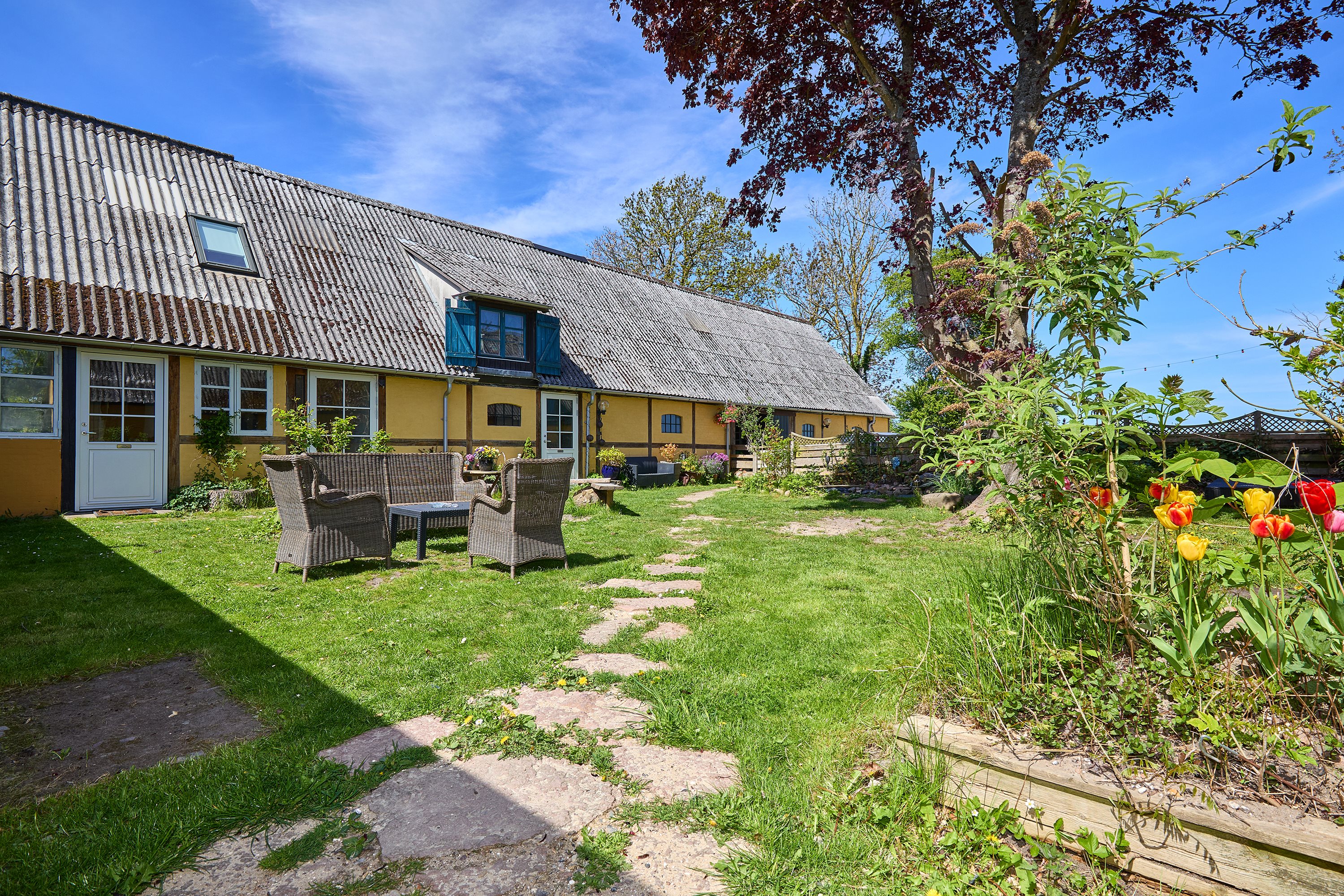 Fremhævet gårdsplads billede i fuldskærmstilstand. Billede af Østergaardsvej 9A, Dalby, 3630 Jægerspris