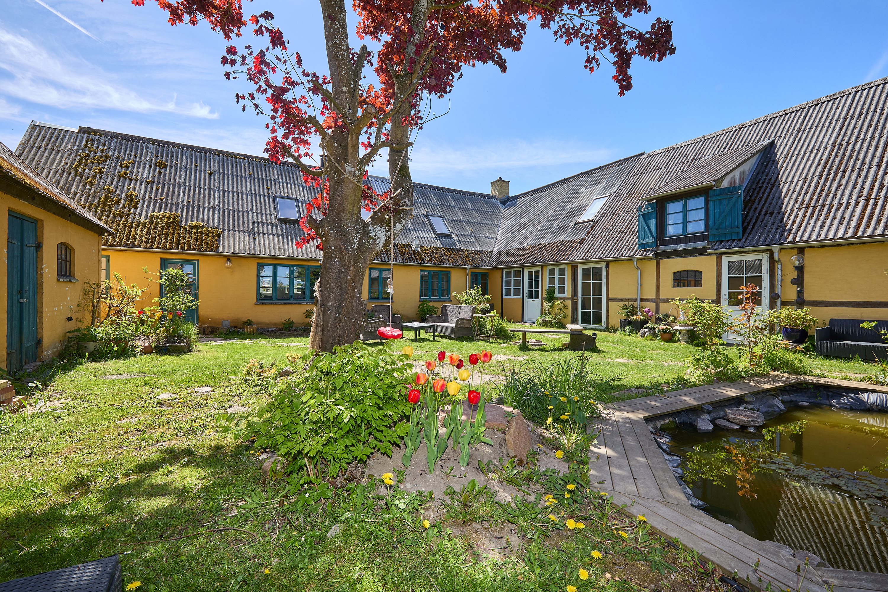 Fremhævet gårdsplads billede i fuldskærmstilstand. Billede af Østergaardsvej 9A, Dalby, 3630 Jægerspris