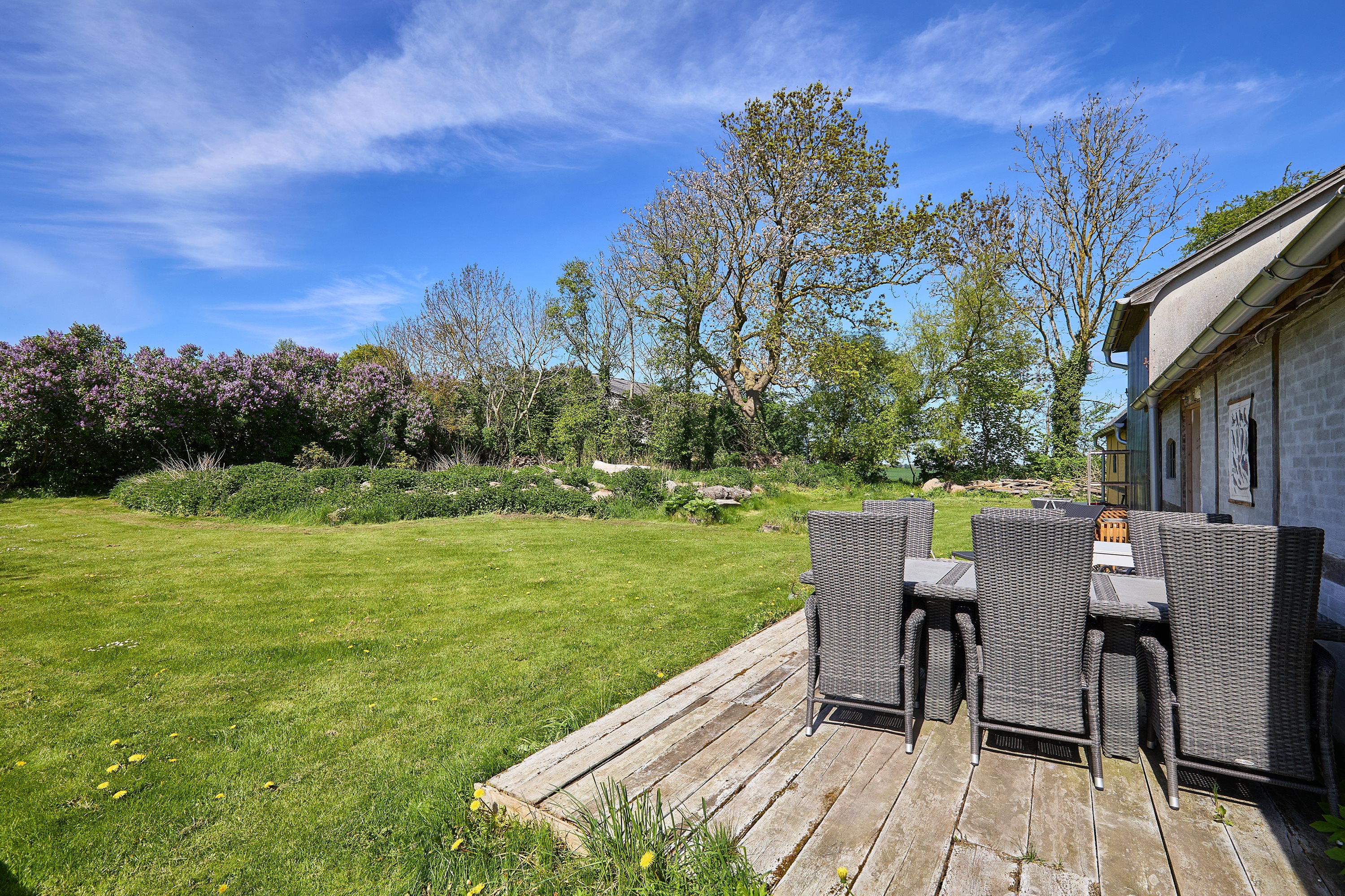 Fremhævet terrasse billede i fuldskærmstilstand. Billede af Østergaardsvej 9A, Dalby, 3630 Jægerspris