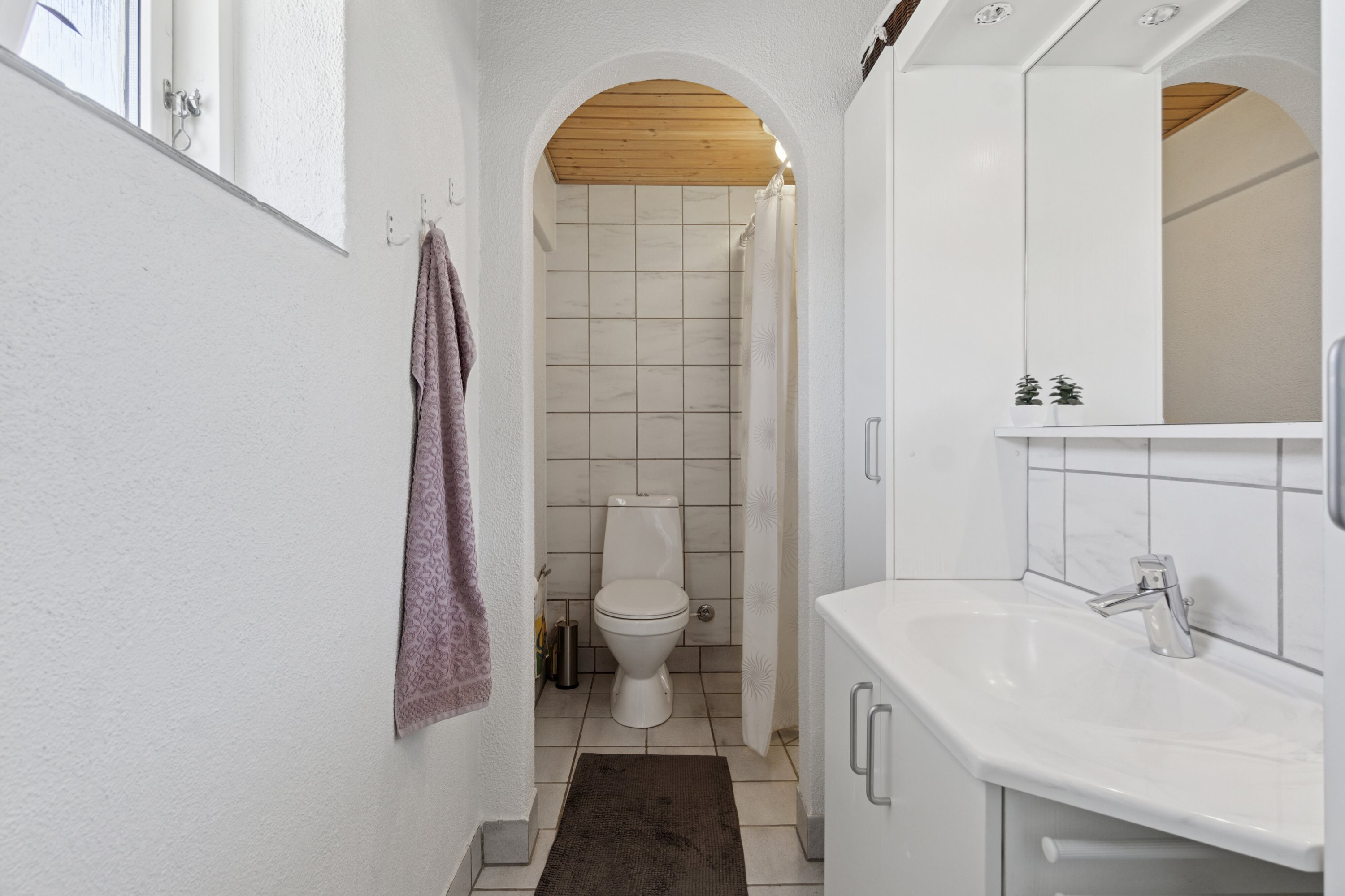 Fremhævet badeværelse billede i fuldskærmstilstand. Billede af Borgergade 9, Koldby, 7752 Snedsted